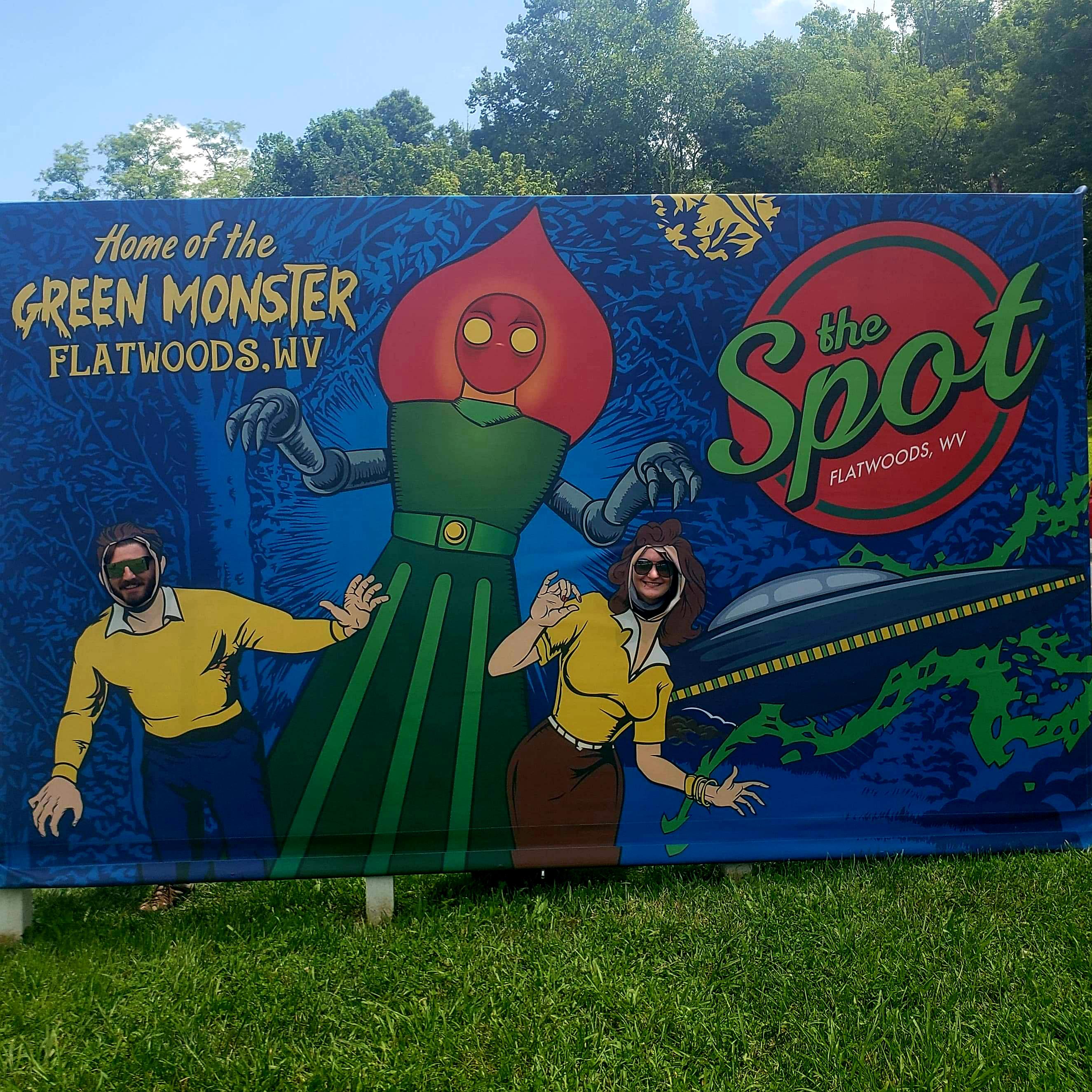 Flatwoods, WV! Home of the Green Monster. Scrolller