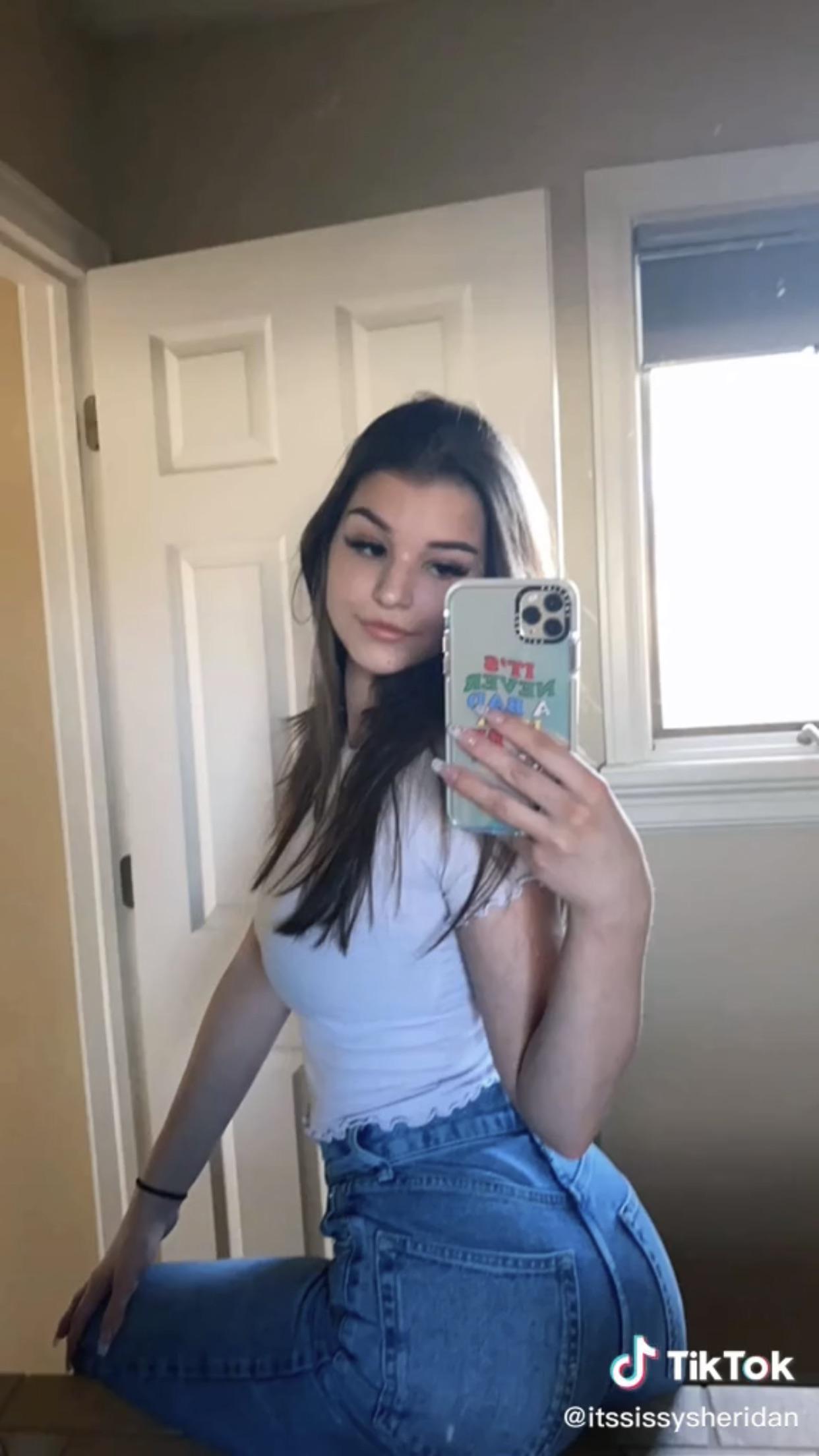 From Sissy’s tiktok Scrolller