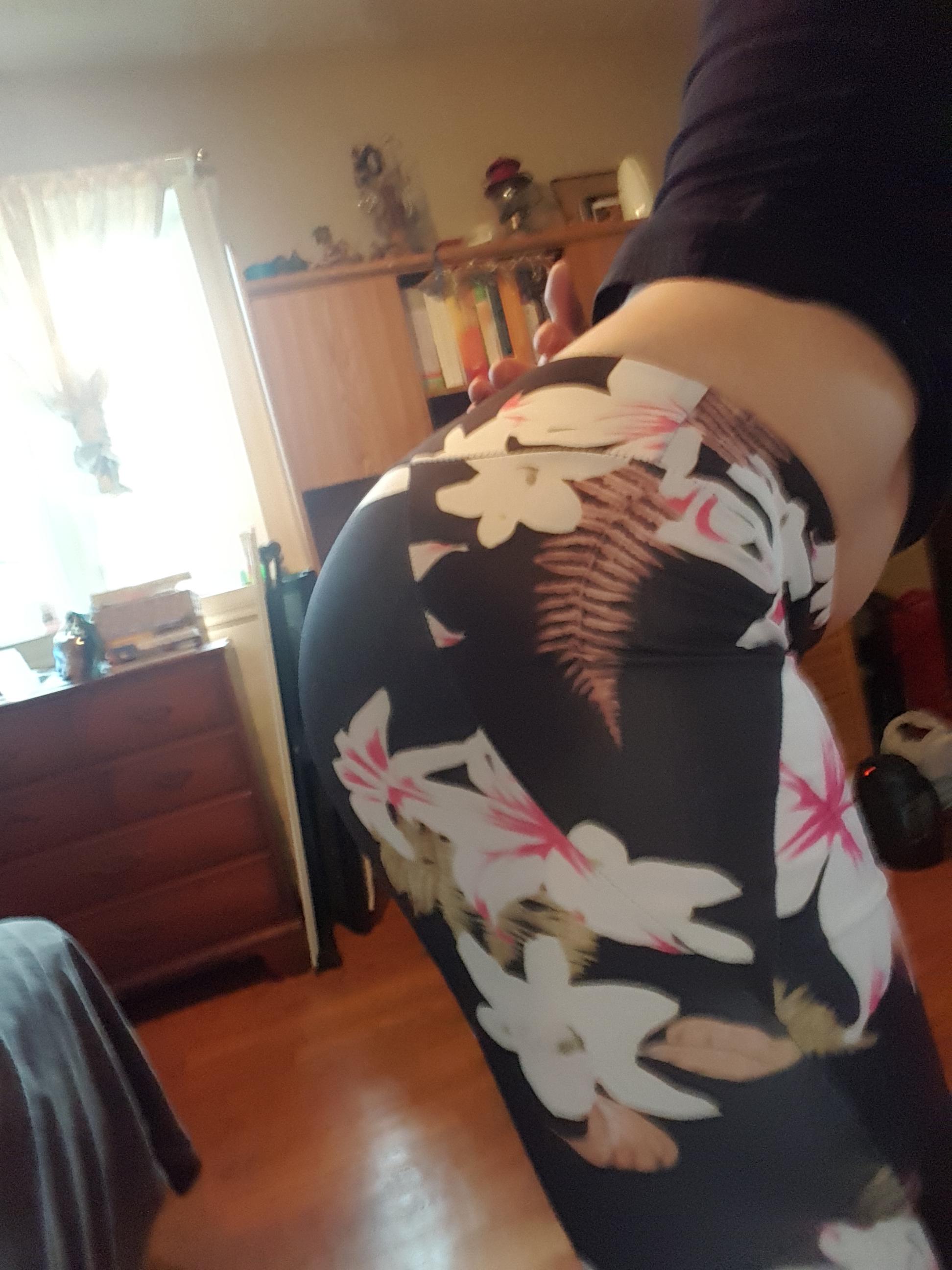 Going commando under my yoga pants but they for so much better this way ...