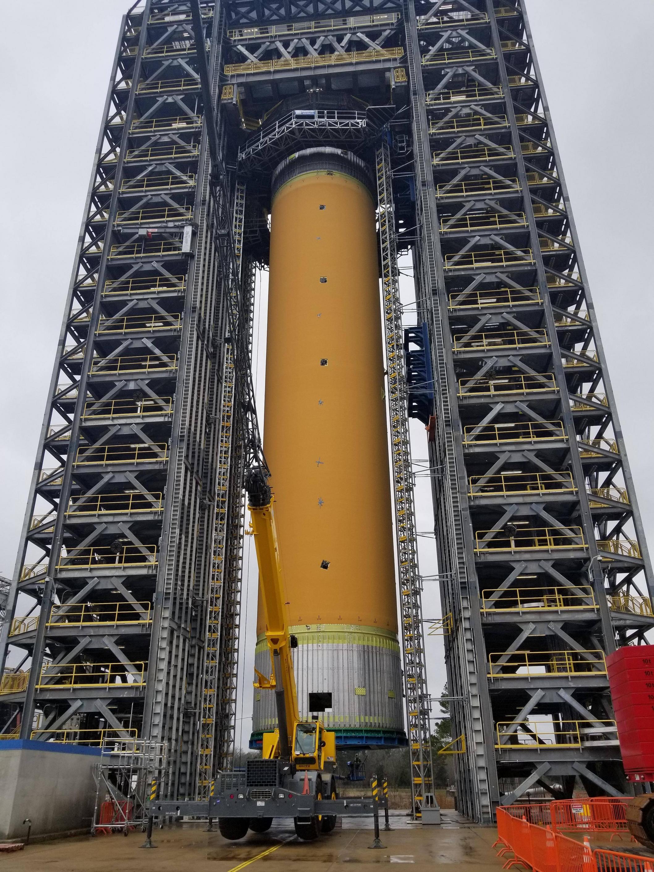 Got to check out the SLS Liquid Hydrogen Tank structural test article ...