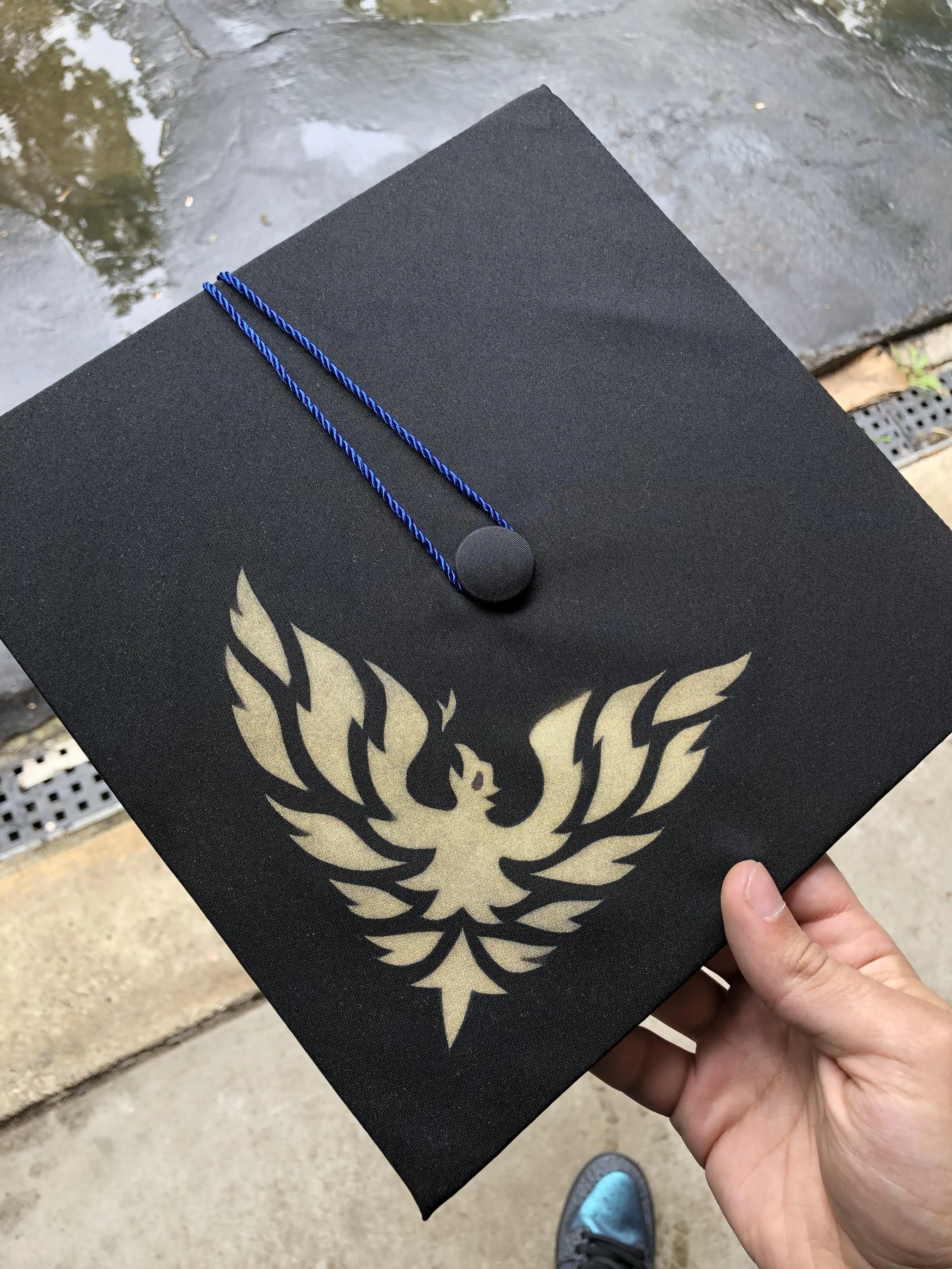 Had to add a little style to my graduation cap | Scrolller
