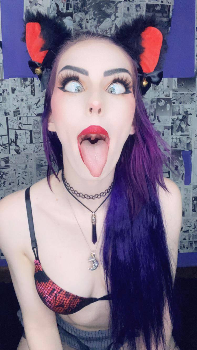 Happy Hump Day Master Uwu Scrolller happy-hump-day-master-uwu-scrolller