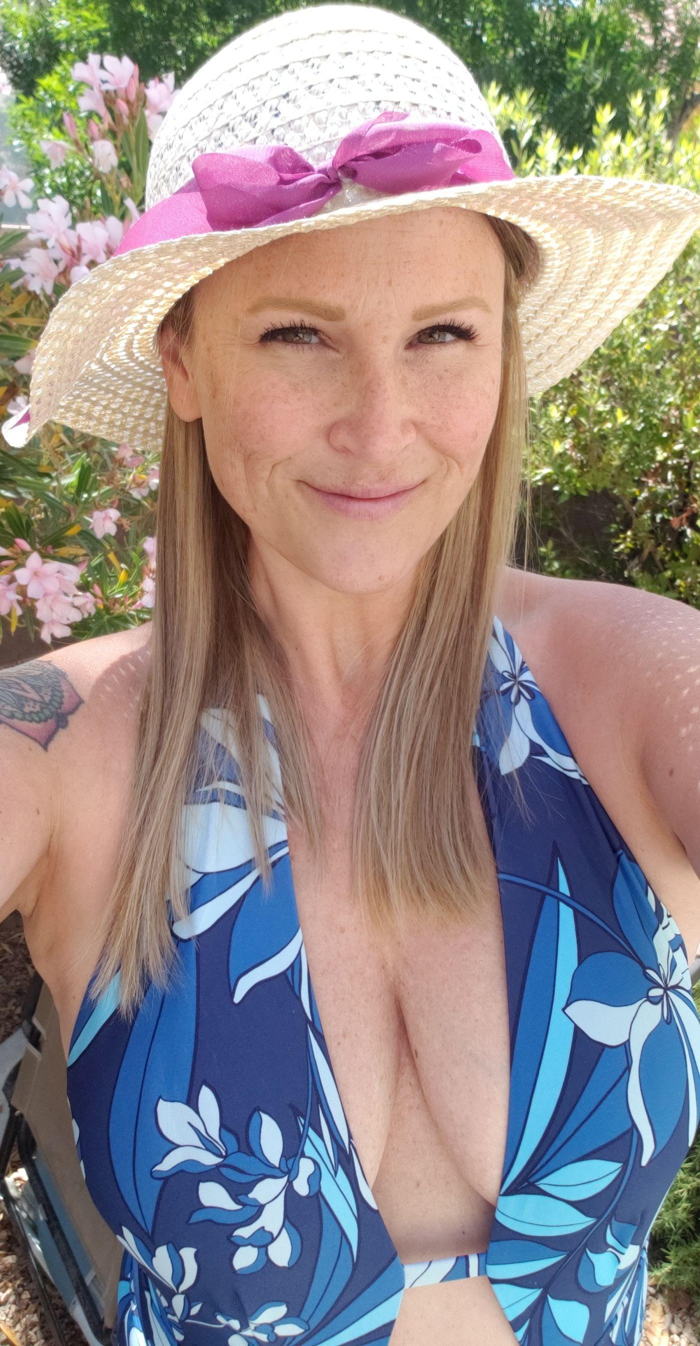 Happy Mother s Day To All You Fucking Goddesses Out There MILFin happy-mother-s-day-to-all-you-fucking-goddesses-out-there-milfin