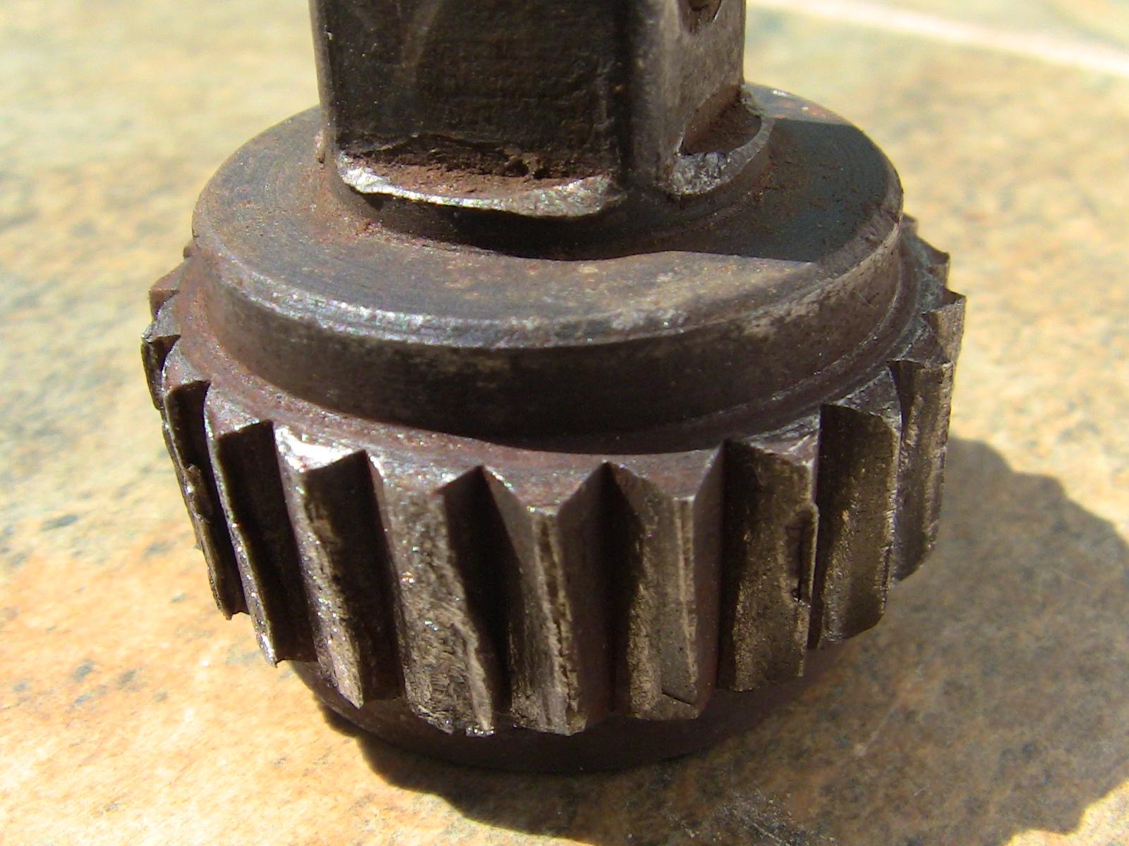 Harbor Freight torque wrench guts Scrolller