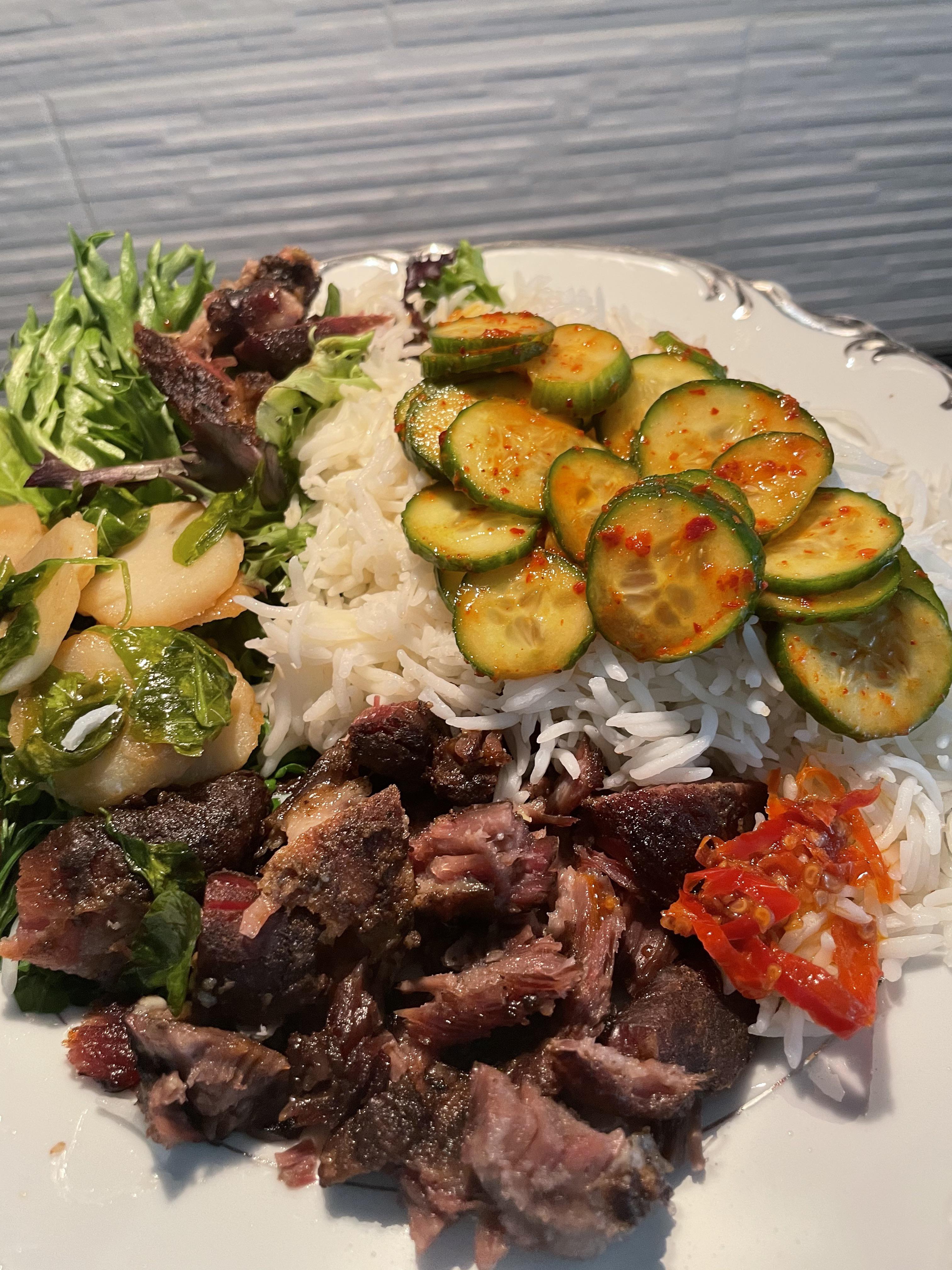 [Homemade] BBQ meat, rice, and Korean sides. | Scrolller