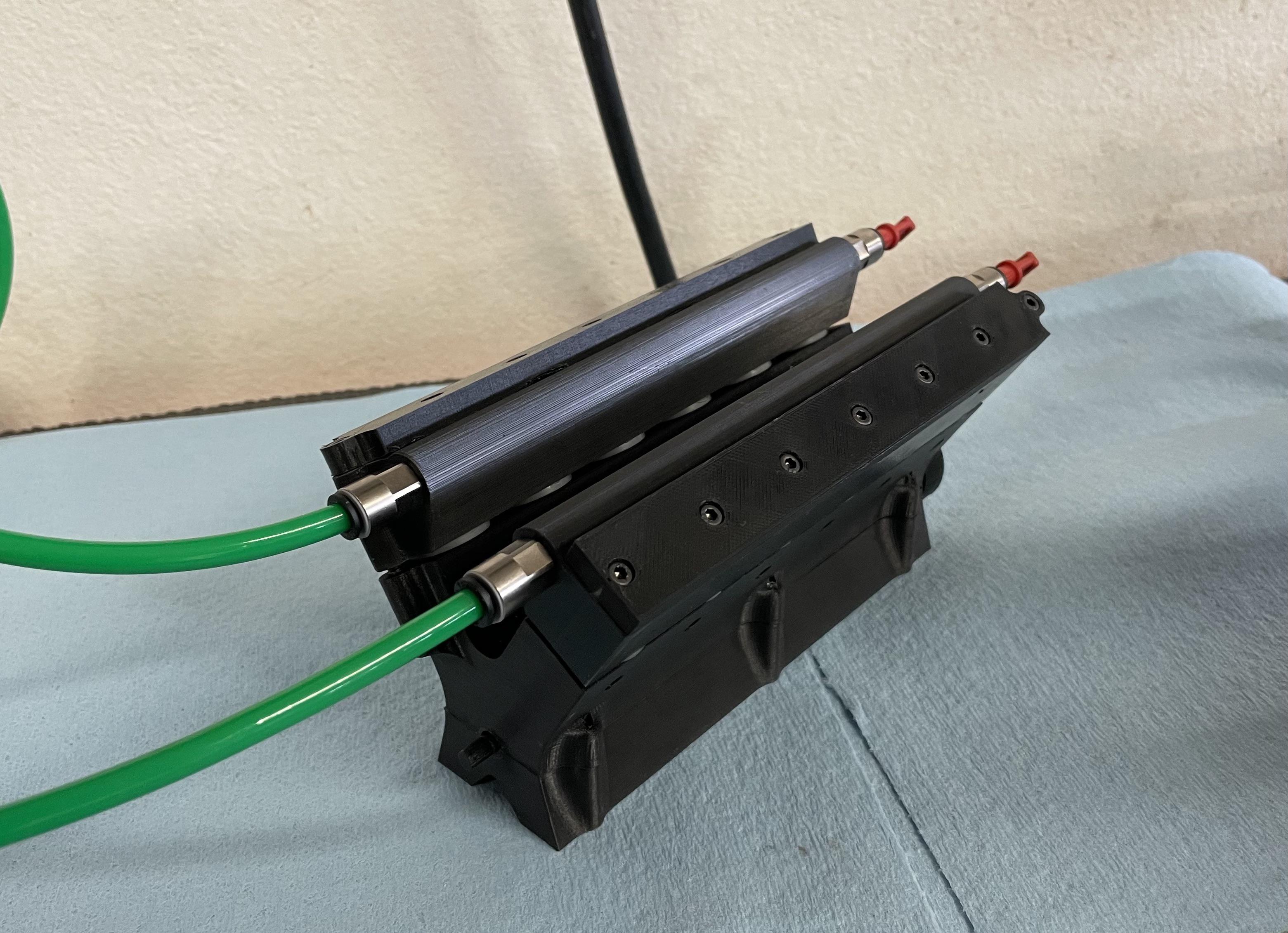 I built a mini compressed air V12 | Scrolller