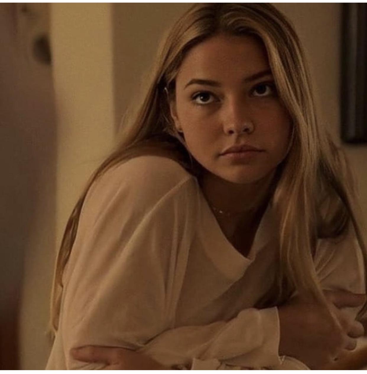 I’m crushing so hard🥺 Scrolller