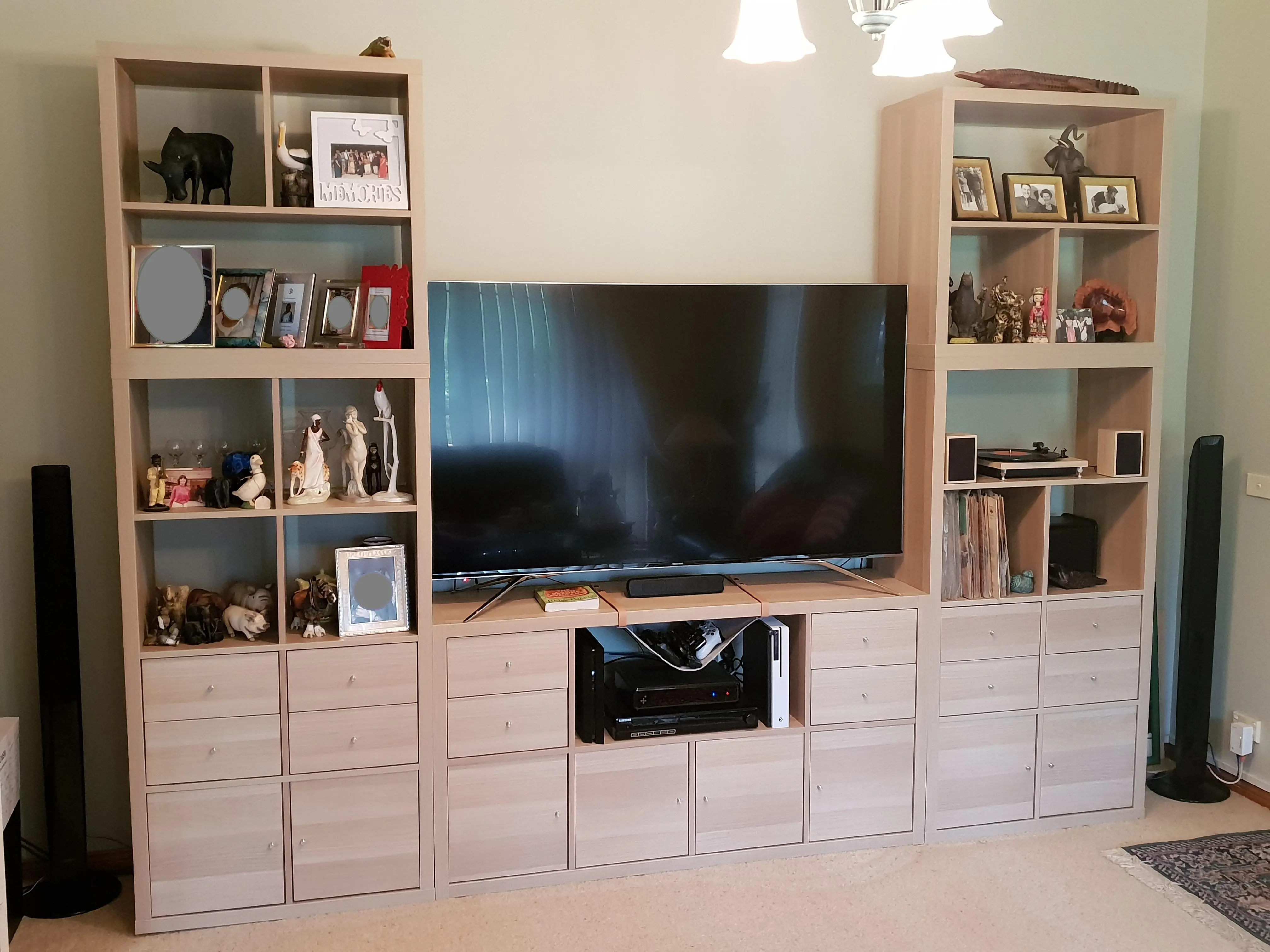 I made an entertainment/display unit out of multiple kallax units ...