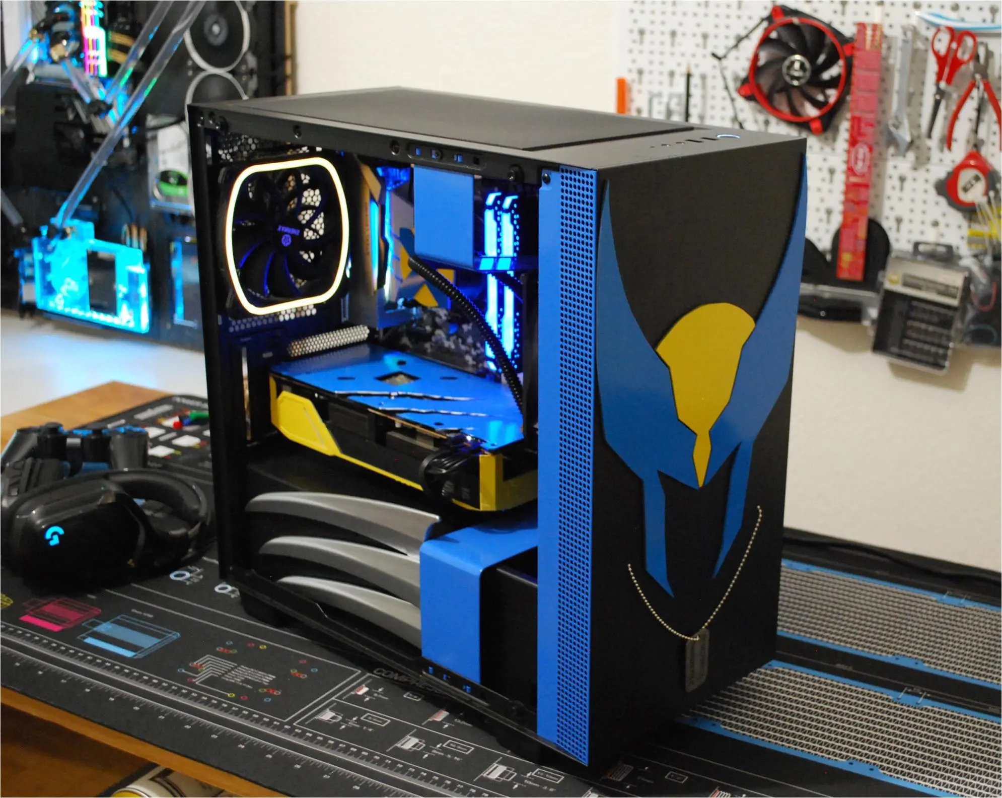 I made this PC more badass with this Wolverine case mod! | Scrolller