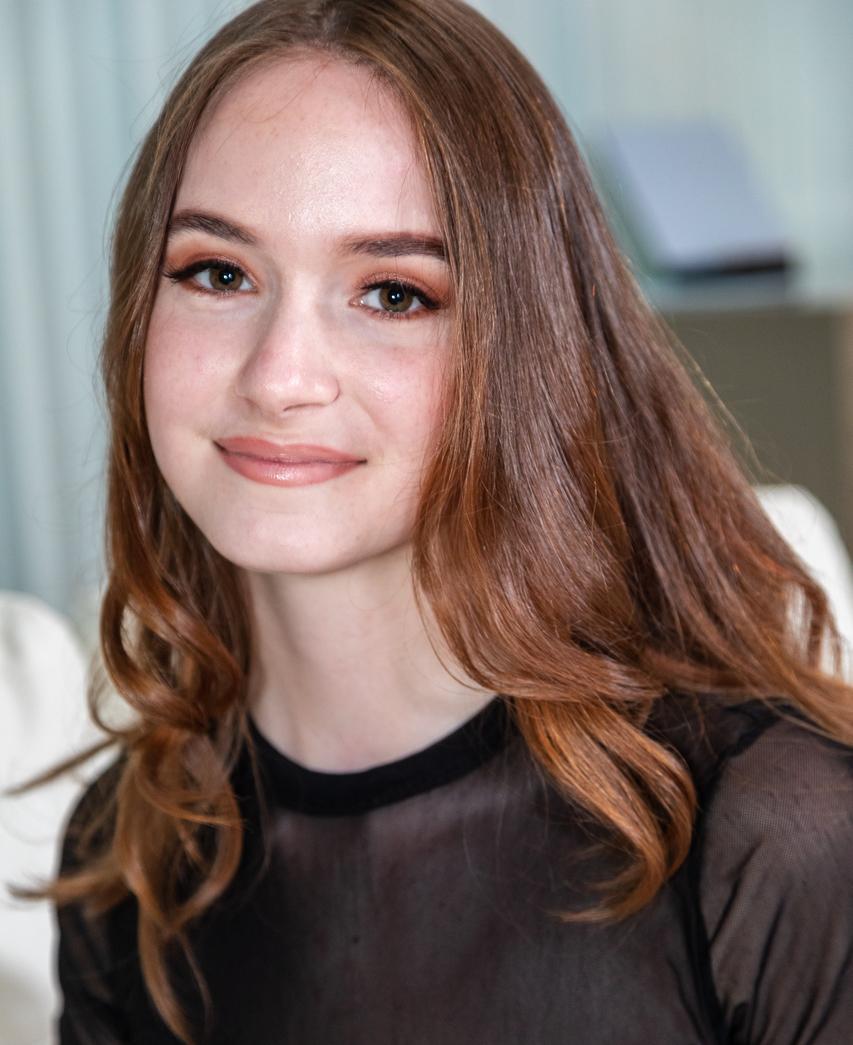 Discover more like GuessHerMuff: Innocent beauty and Related Content Scrolller