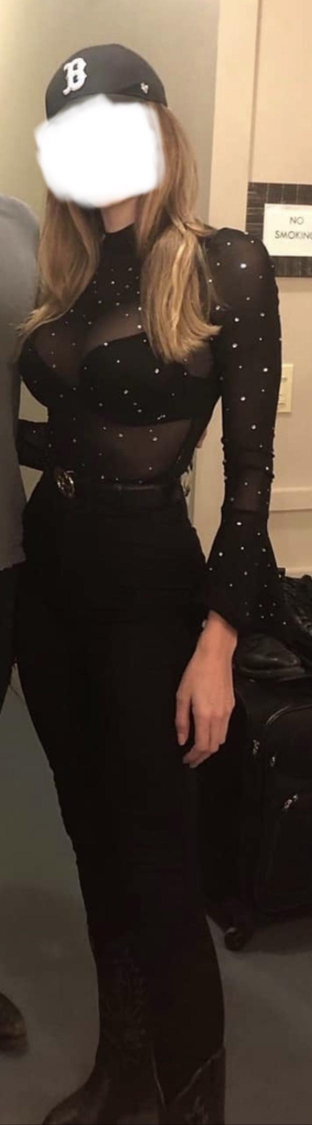 Please rate my wife’s outfit Scrolller