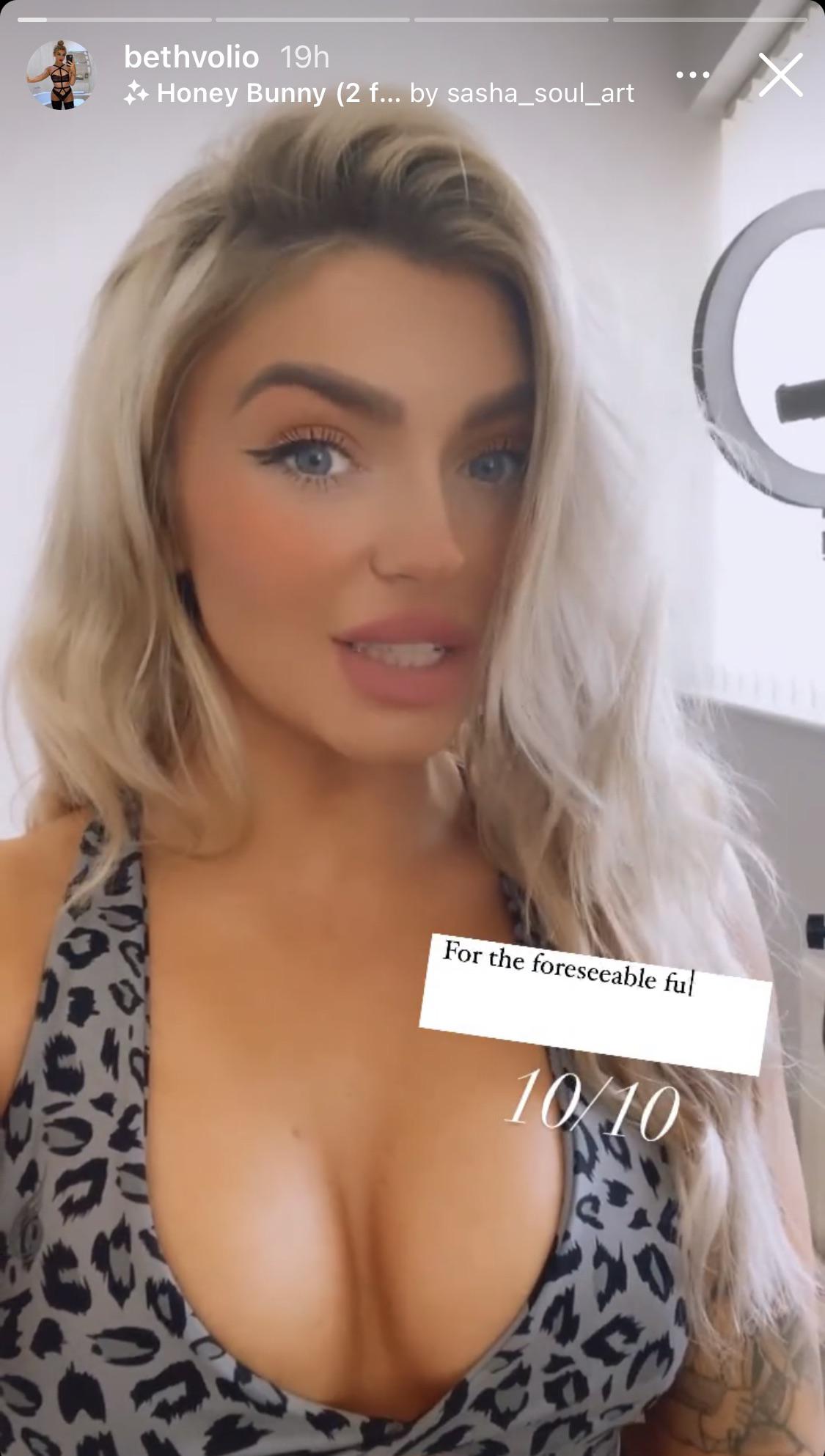 Jealous of everyone at @bethvolio’s gym 🍉🤤 | Scrolller