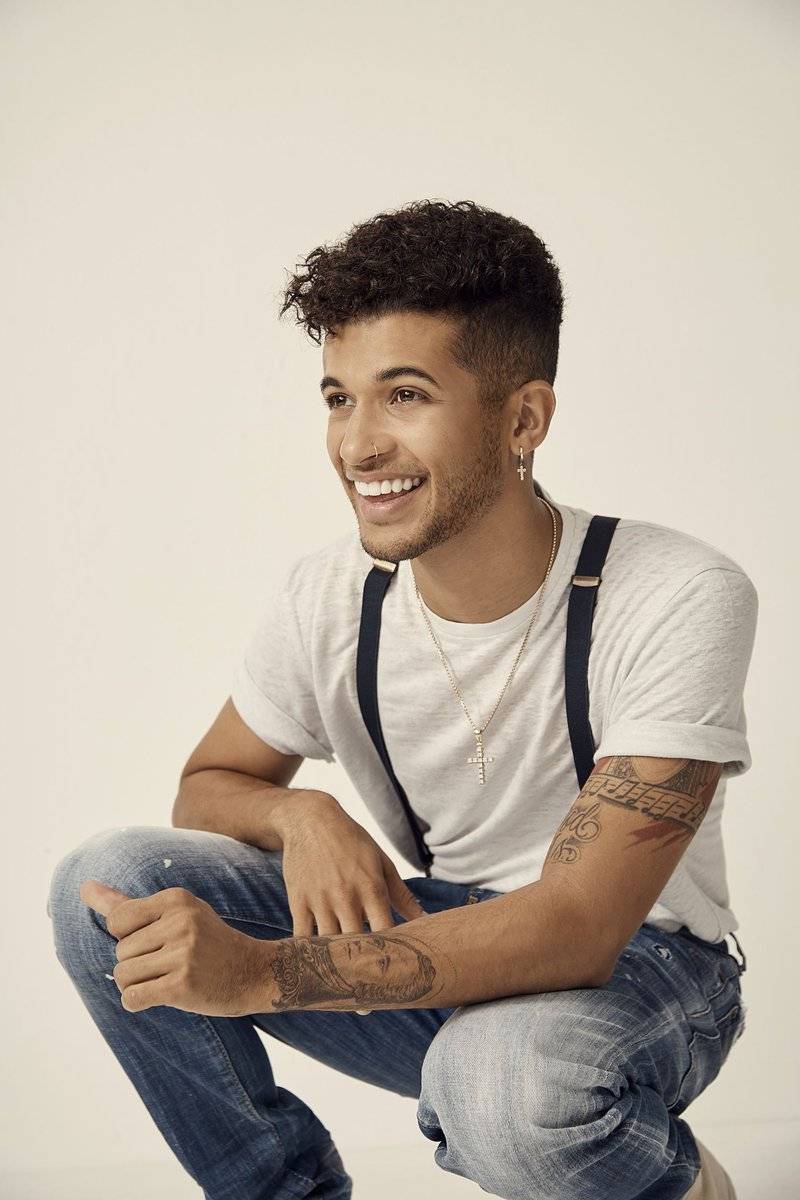 Jordan Fisher. Actor, Singer, Dancer... need I go on? | Scrolller
