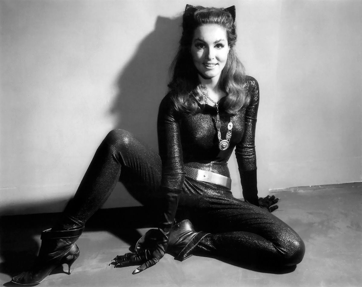 Julie Newmar Scrolller