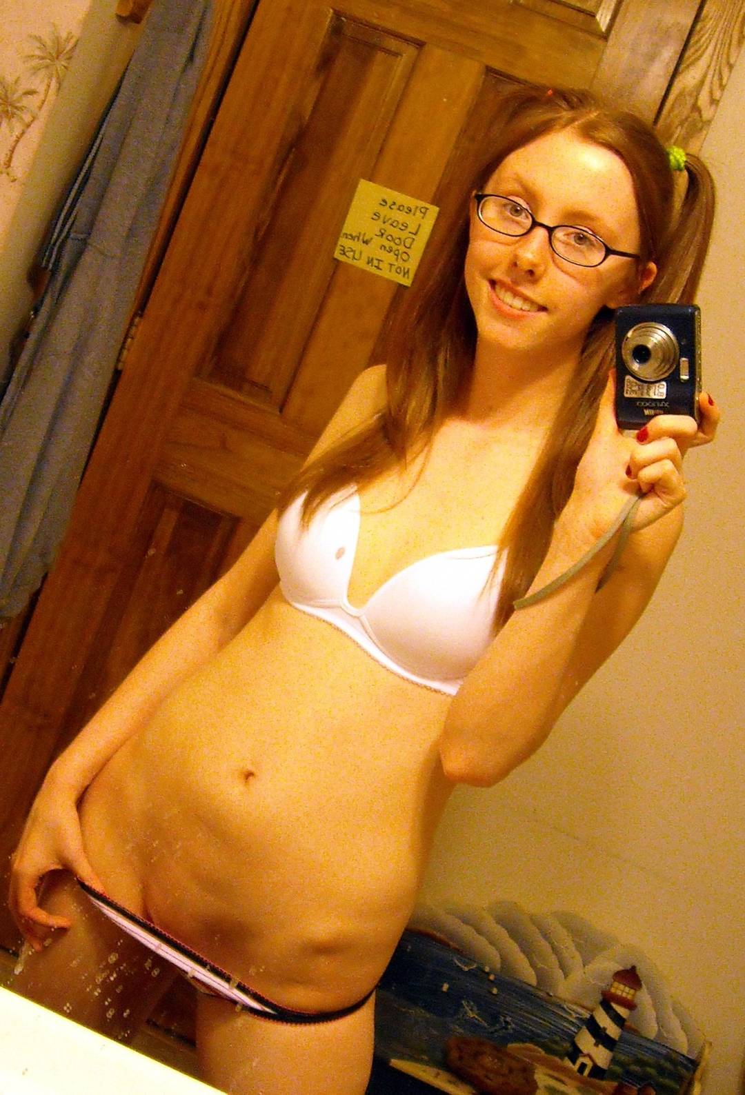 Just a modest girl from the Internet | Scrolller