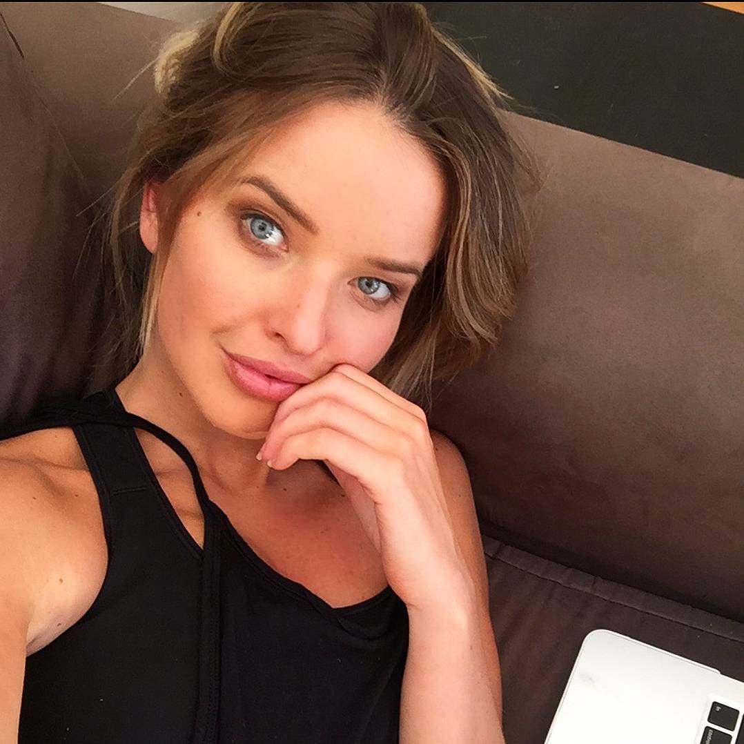 Kahili Blundell | Scrolller