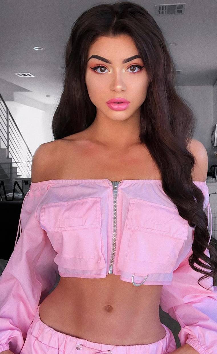 Kristen Hancher Scrolller