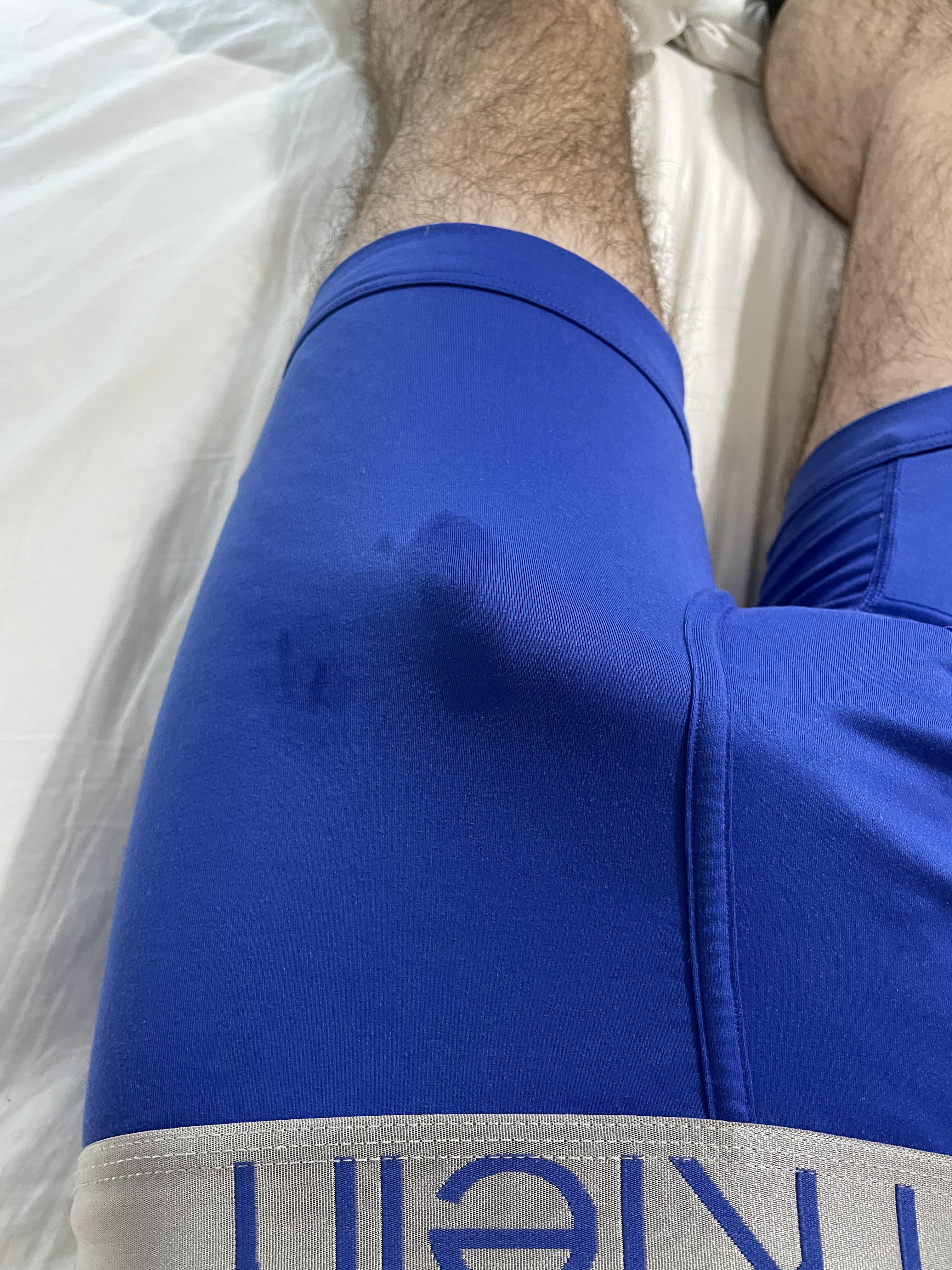 Leaking Precum From Rubbing My Bulge Thru These Scrolller