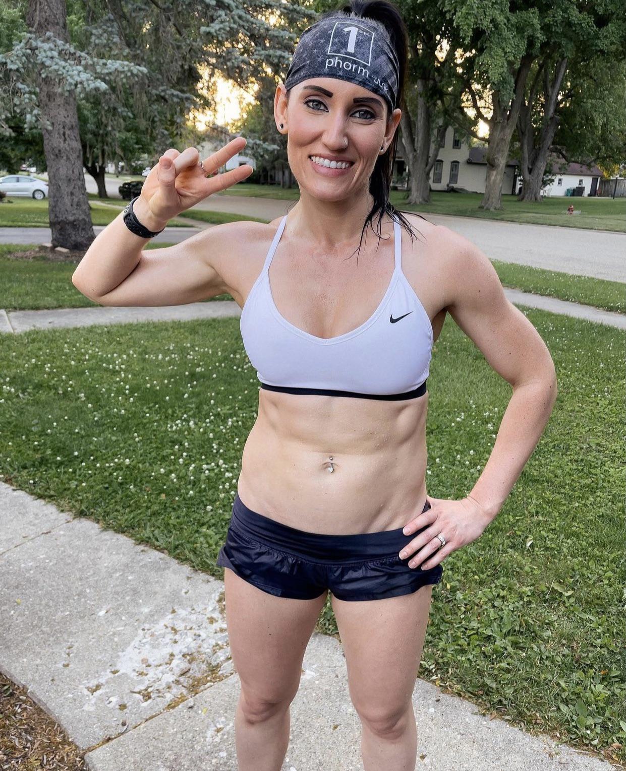 Lesley Cusumano | Scrolller