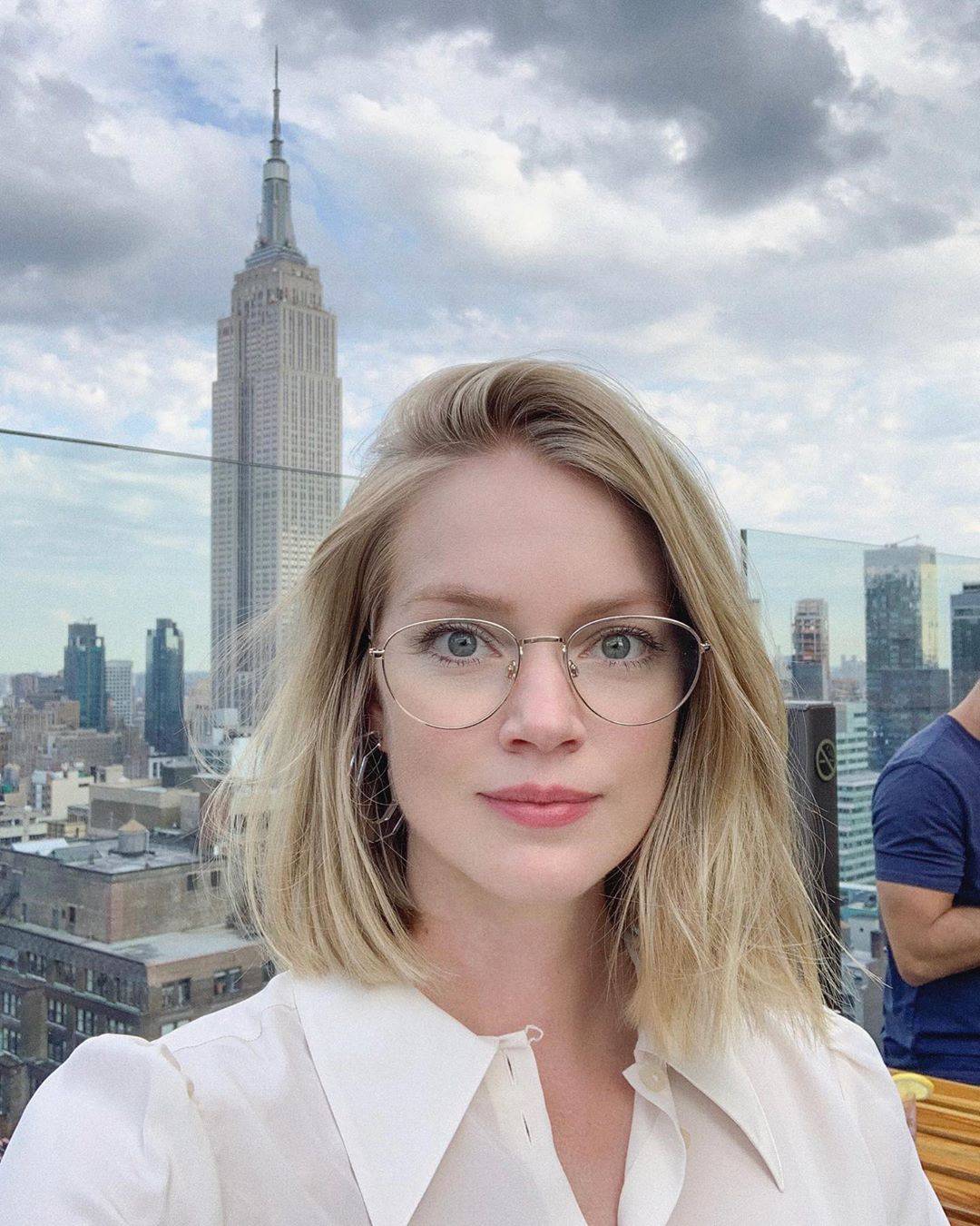 Lindsay Ellingson Scrolller