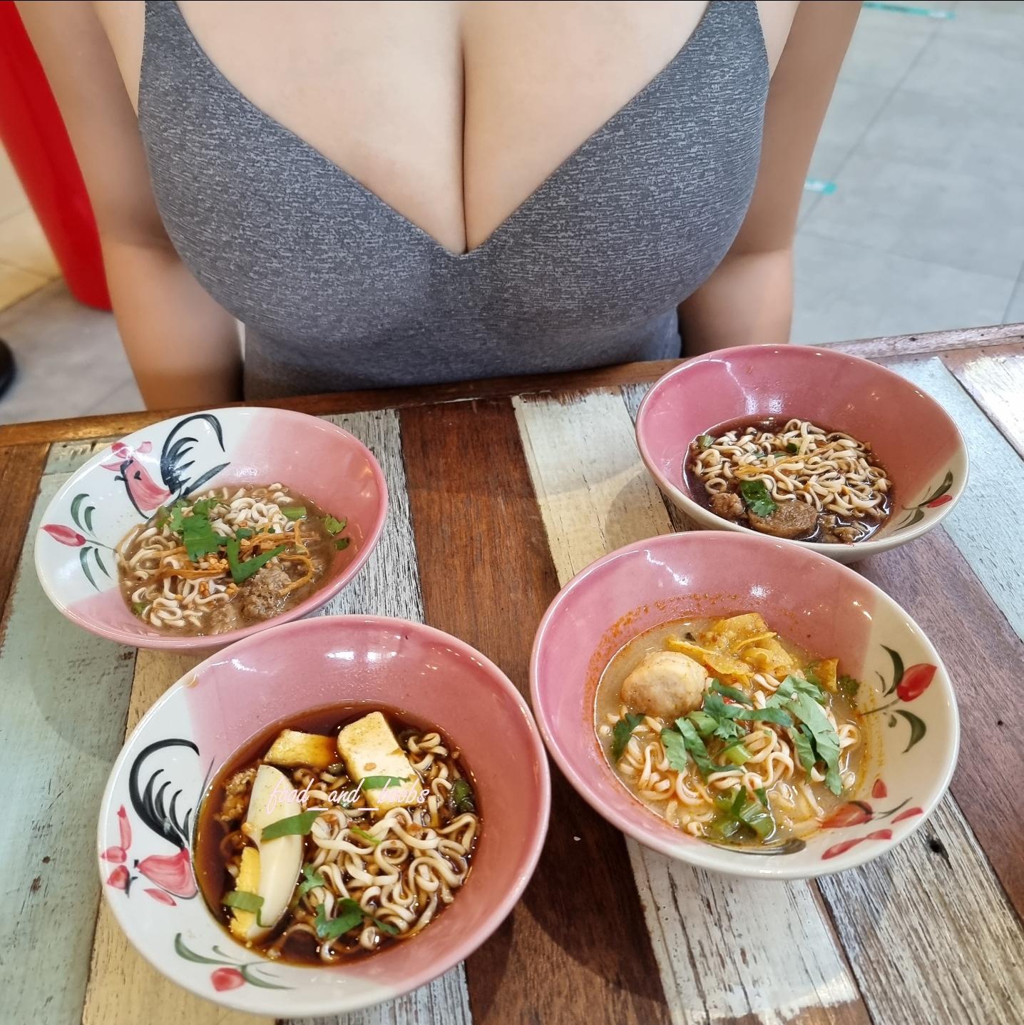 Love These Mini Bowls Of Thai Noodles Can Sample The Different Kinds