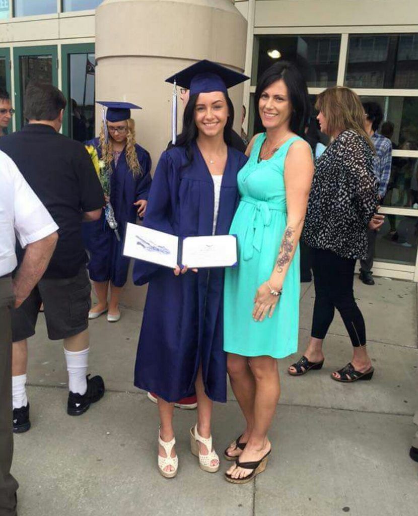Me and mom both on our way to college scrolller