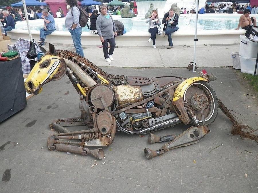 Mechanical horse Scrolller