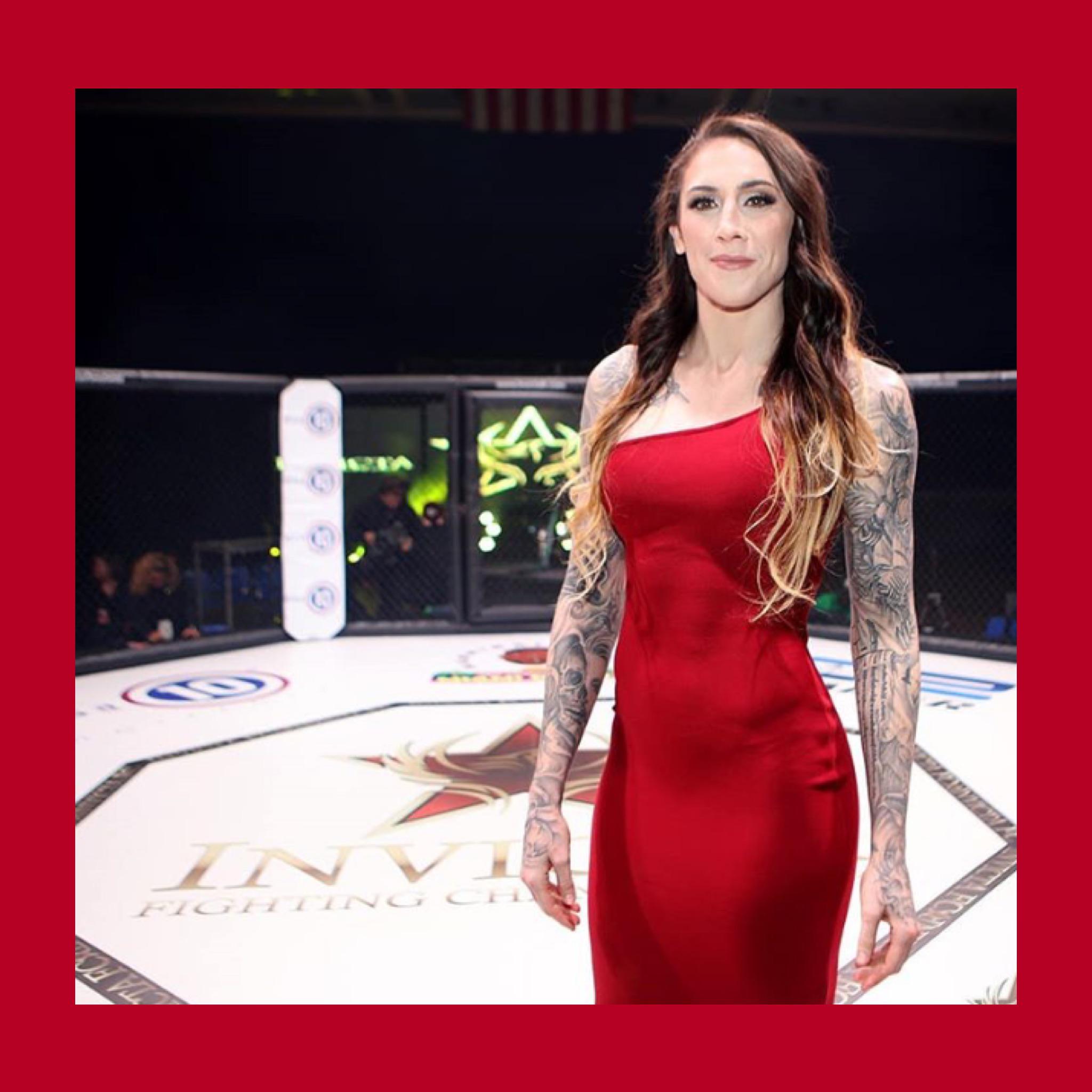 Megan Anderson in a tight red dress😍💃🏻 Scrolller