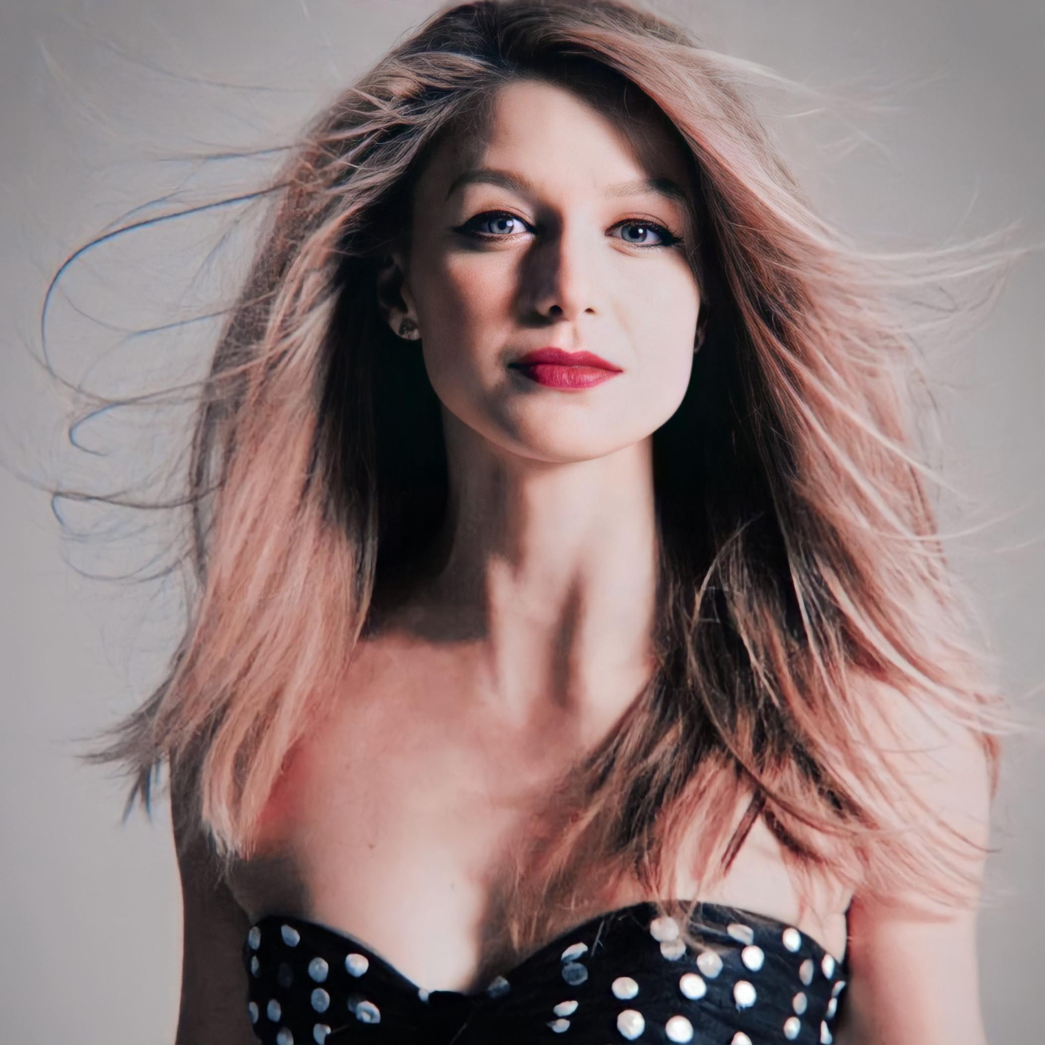 Melissa Benoist....so beautiful... lovely hair ,neck, face ,lips...I