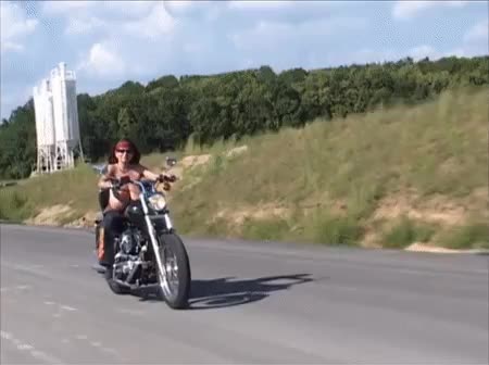 Milena Velba - Bike & Shake [GIF] | Scrolller