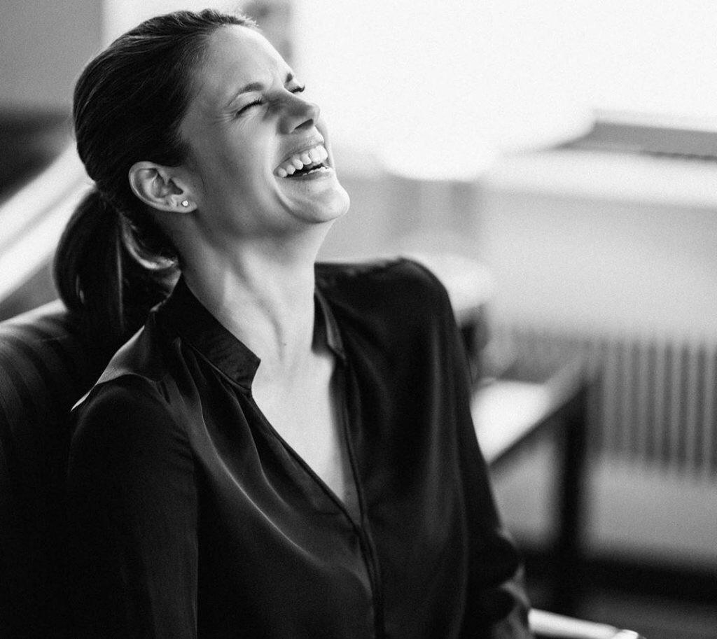 Missy Peregrym Scrolller