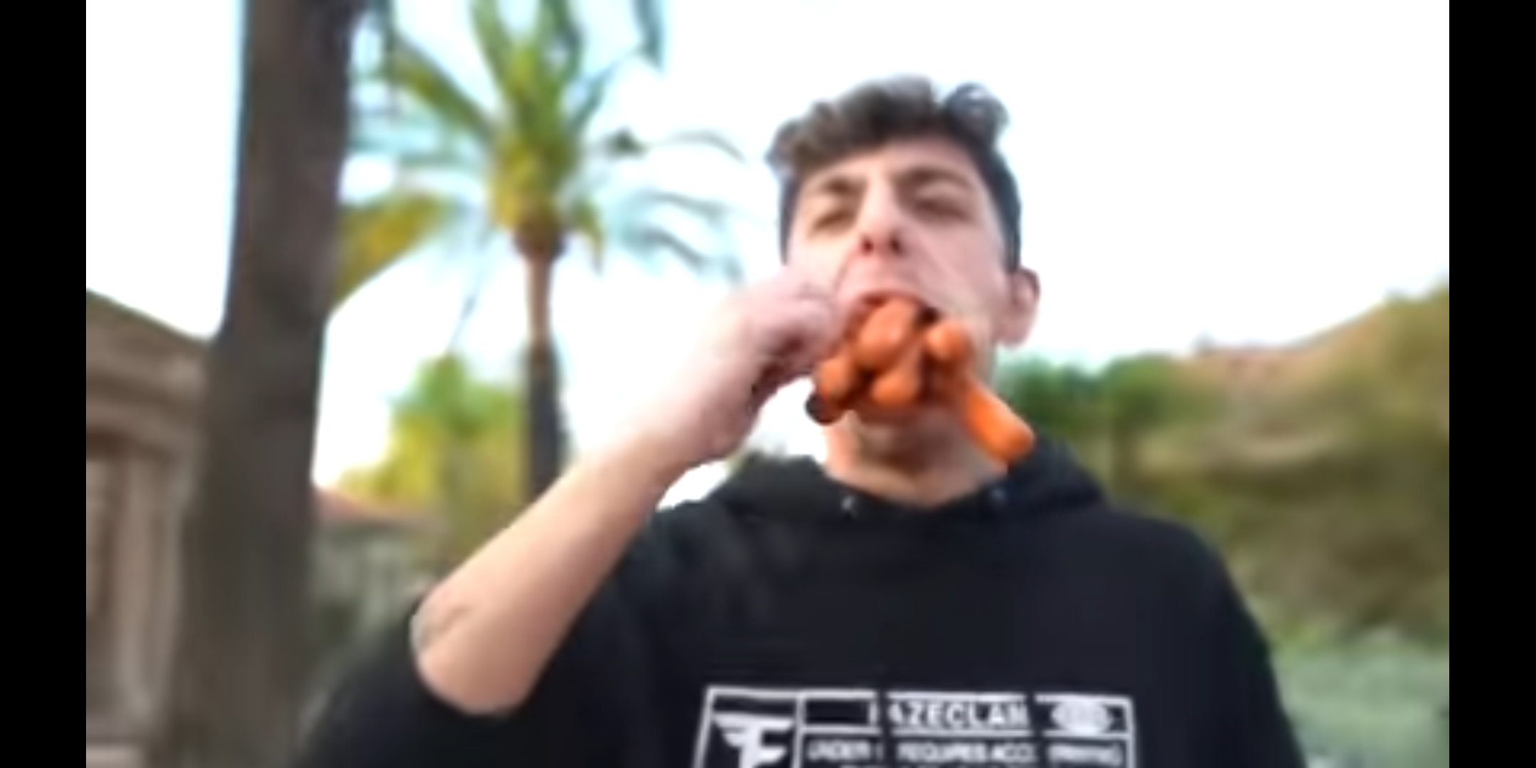 My Boi Faze Rug fit 8 glizzys in his mouth😂😂😂 | Scrolller