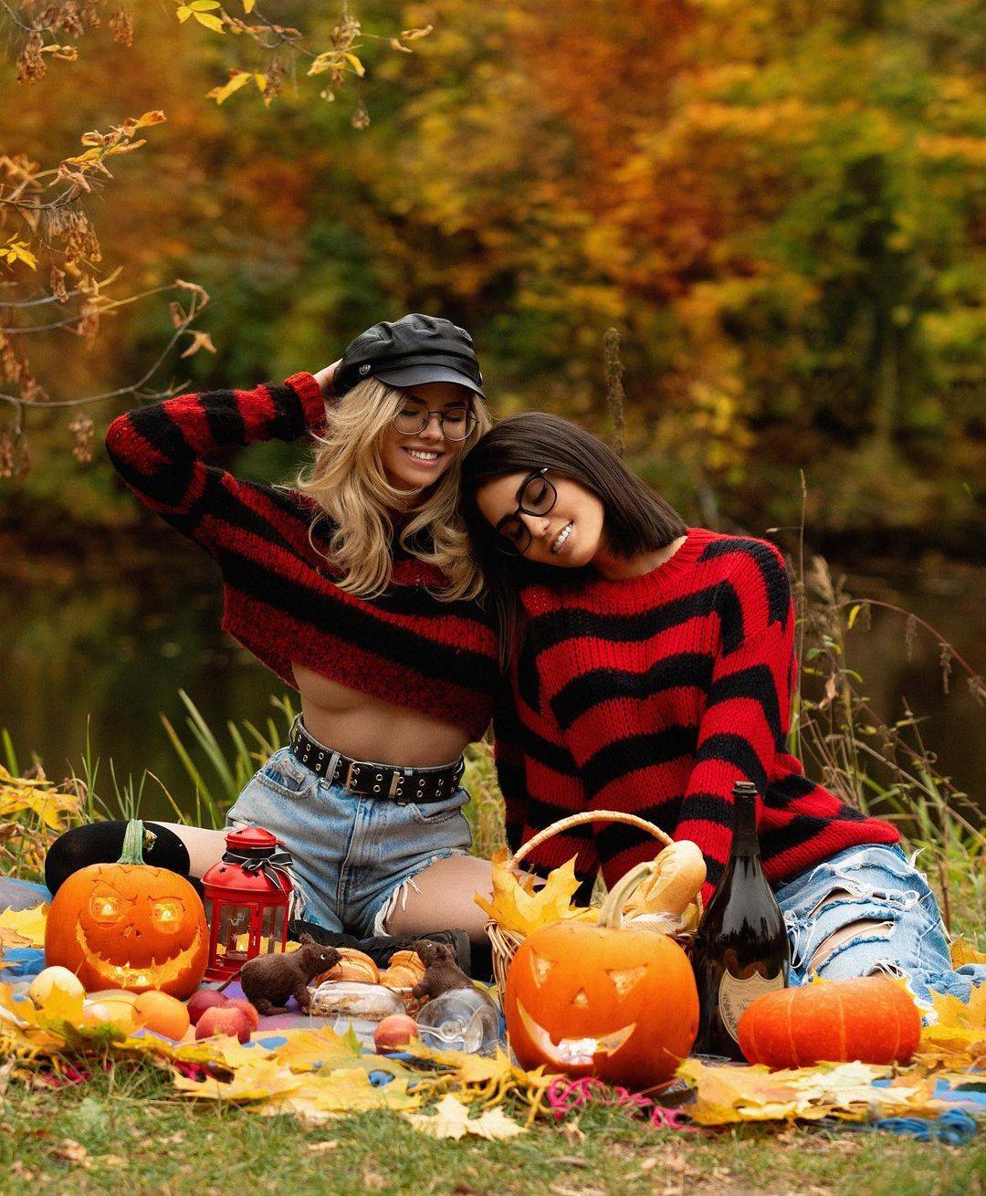 Nata Lee and Irina Dreyt halloween picnic | Scrolller