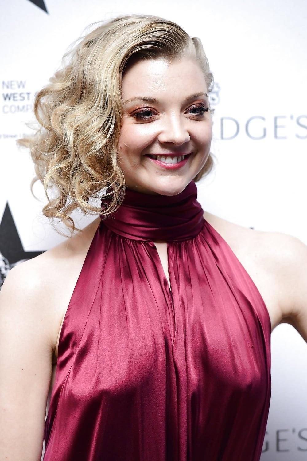 Natalie Dormer Scrolller