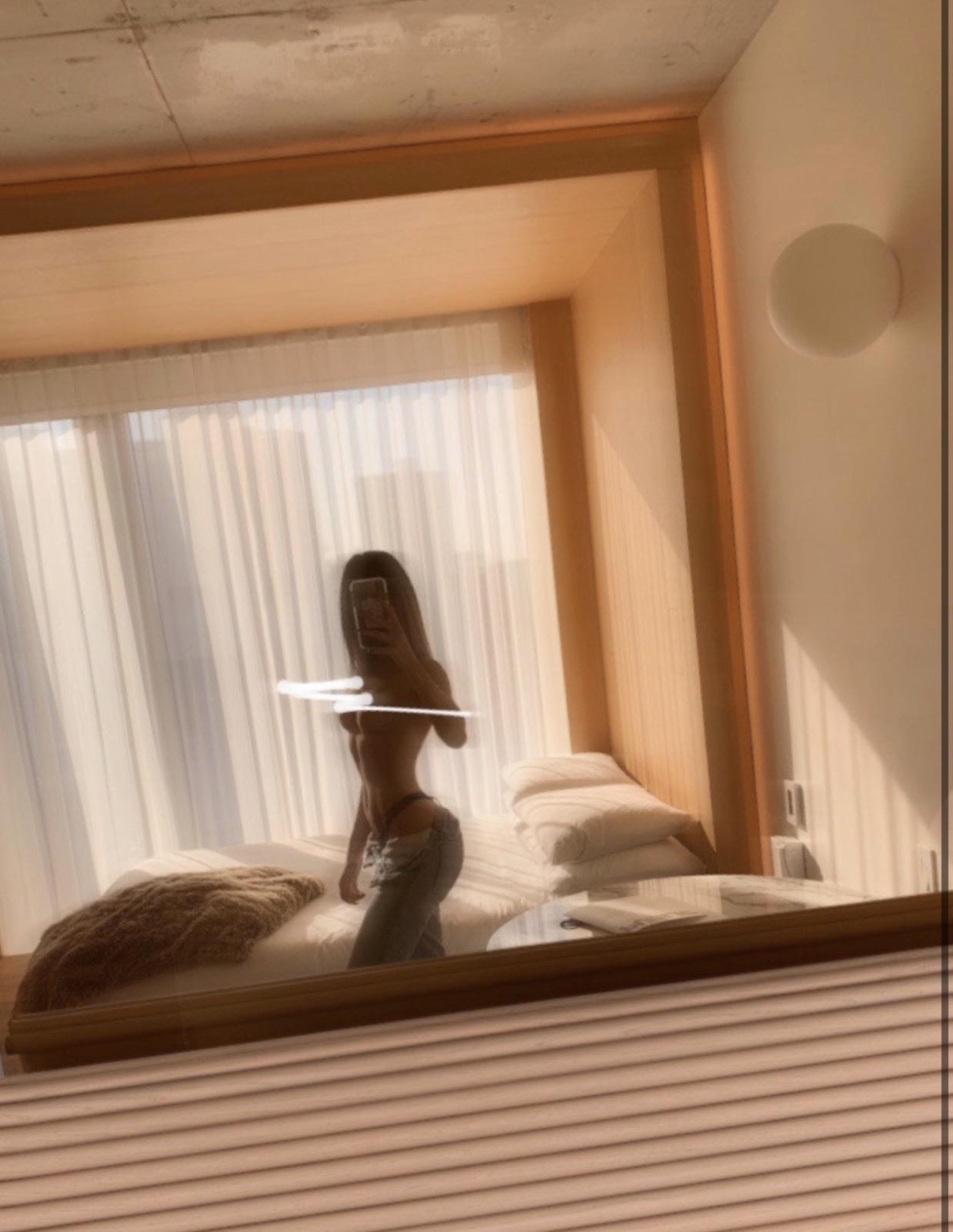 Uncensored Onlysahlt: Leaked Photos & Videos You Need To See - 7yh2q75