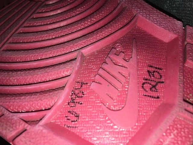 Numbers written on bottom of Air Jordan Off-Whites Chicago. Are these a ...