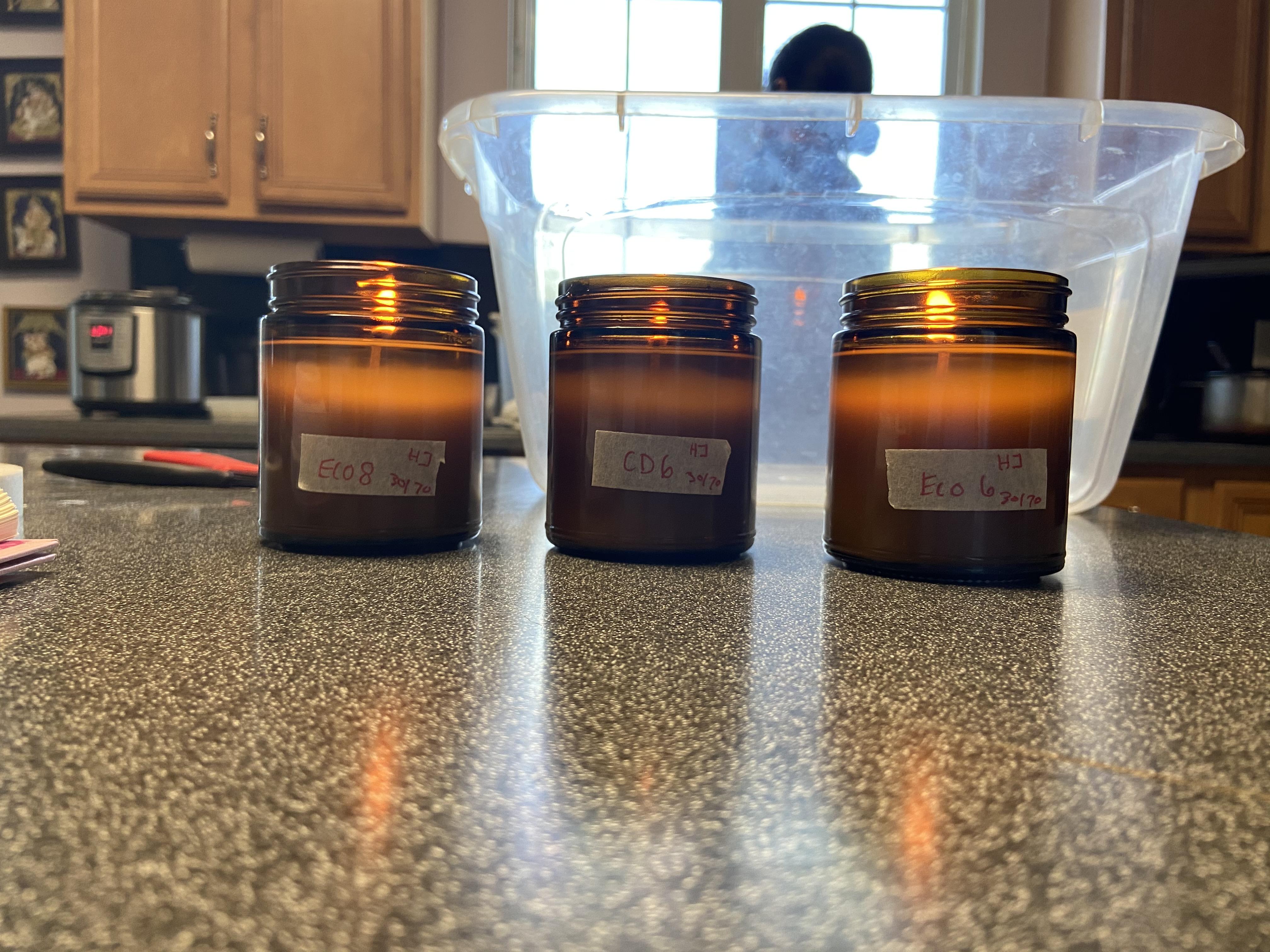 PLEASE JUDGE MY CANDLE melt pool! 30/70 coconut/soy 2 hours, 2.88