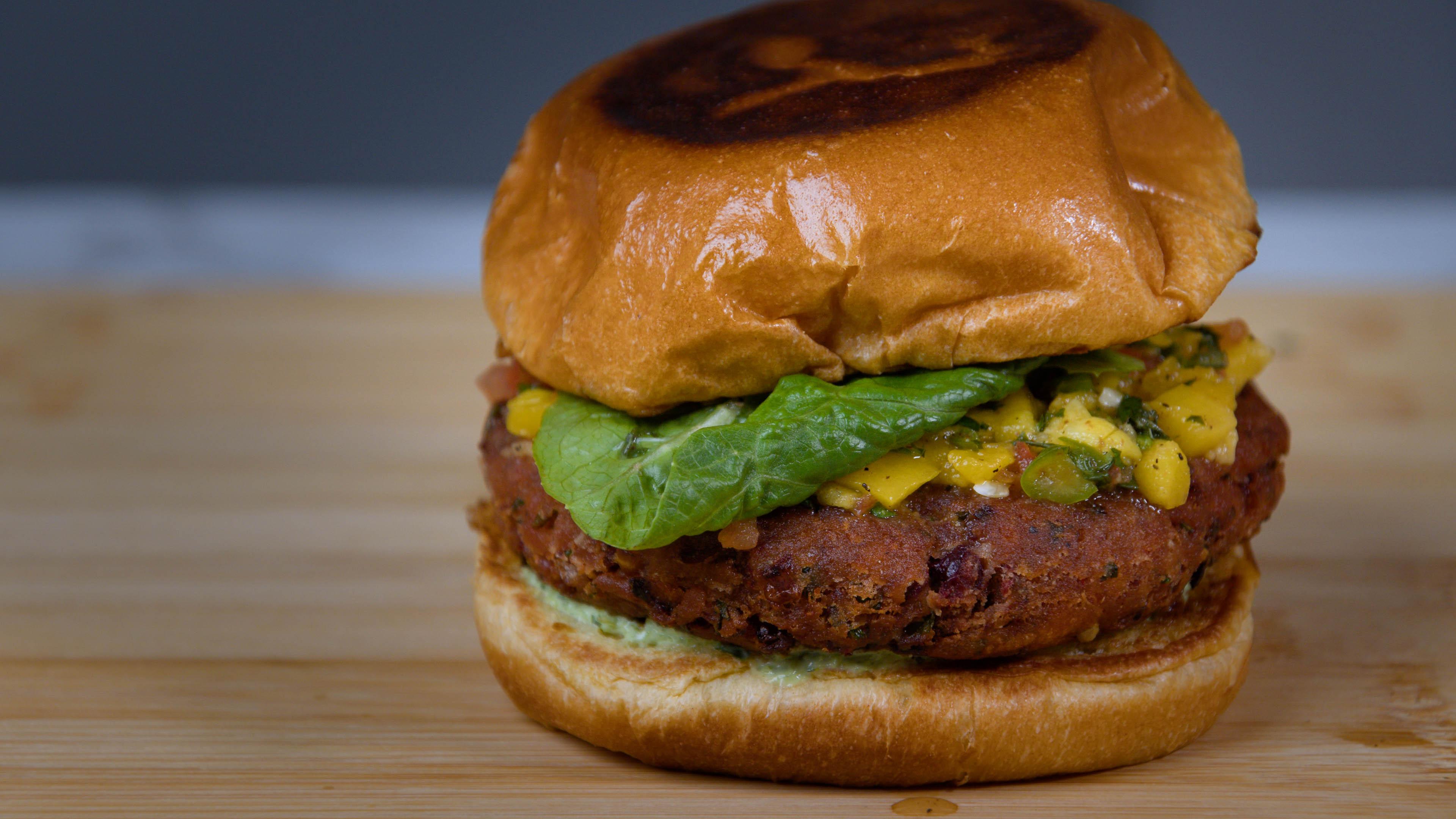 [Recipe] Mean Bean Burger high in protein and 100 vegetarian