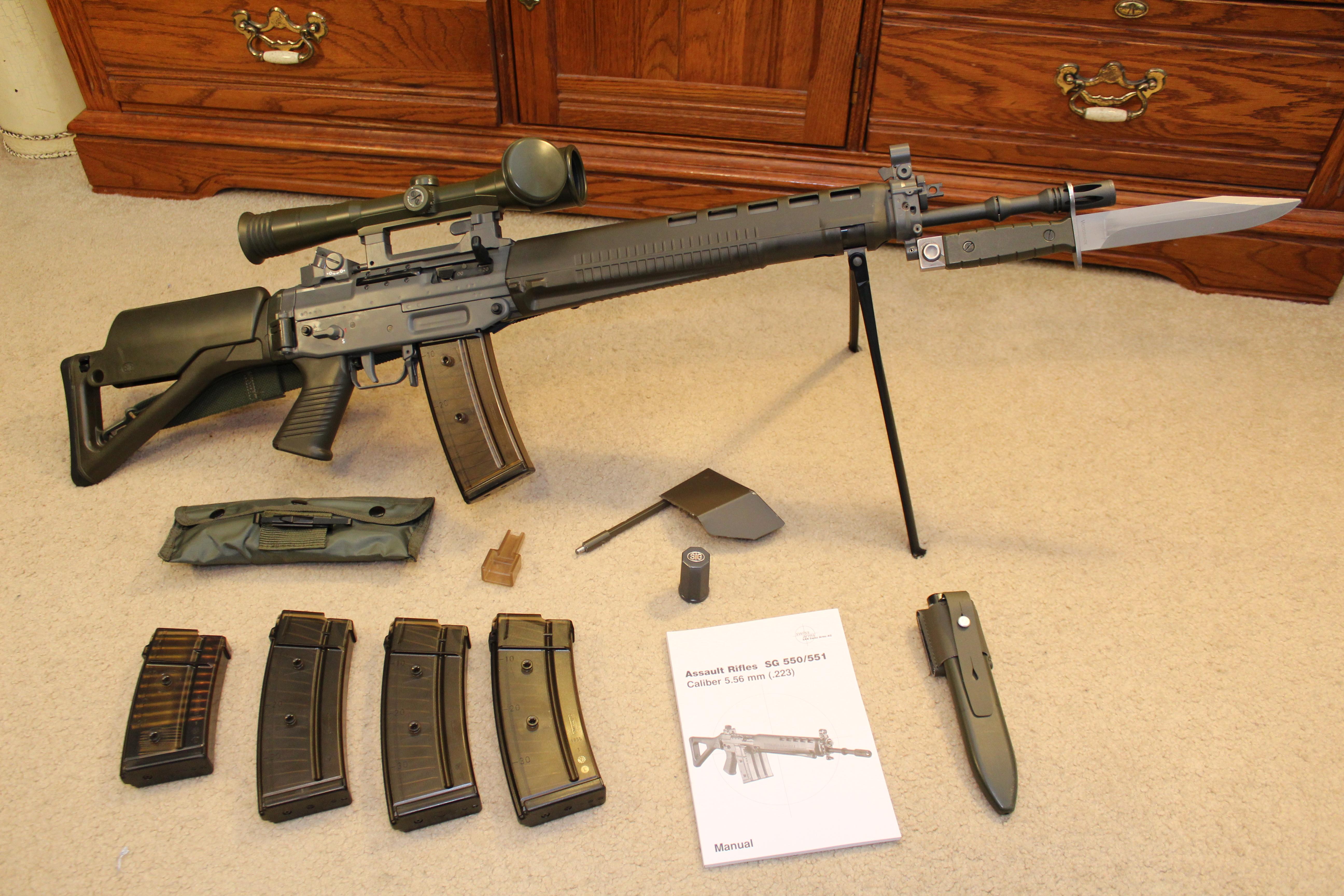 SAN/SIG SAUER AG SG550-2 With Factory Green Hensoldt ZF 6x42 BL Scope ...