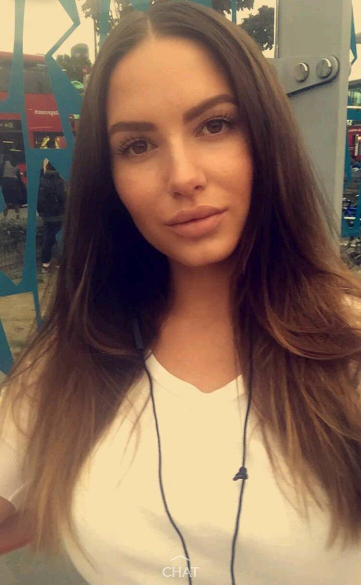 Sabine Jemeljanova Selfie Scrolller