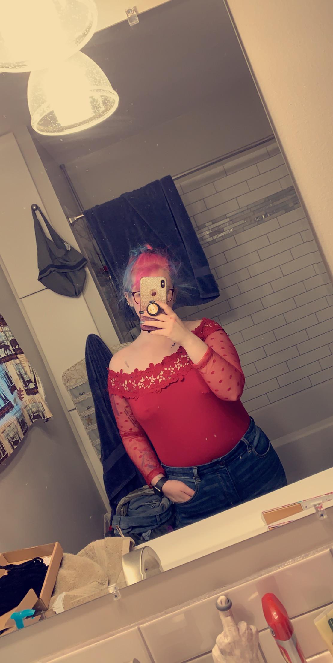 [selling] Come Play?😈😇 Kik: persephonii_baby | Scrolller