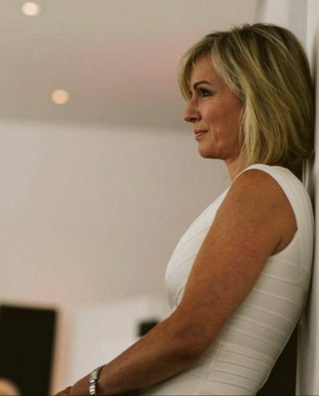 Side view of Dr Jen Ashton ABC NEWS | Scrolller