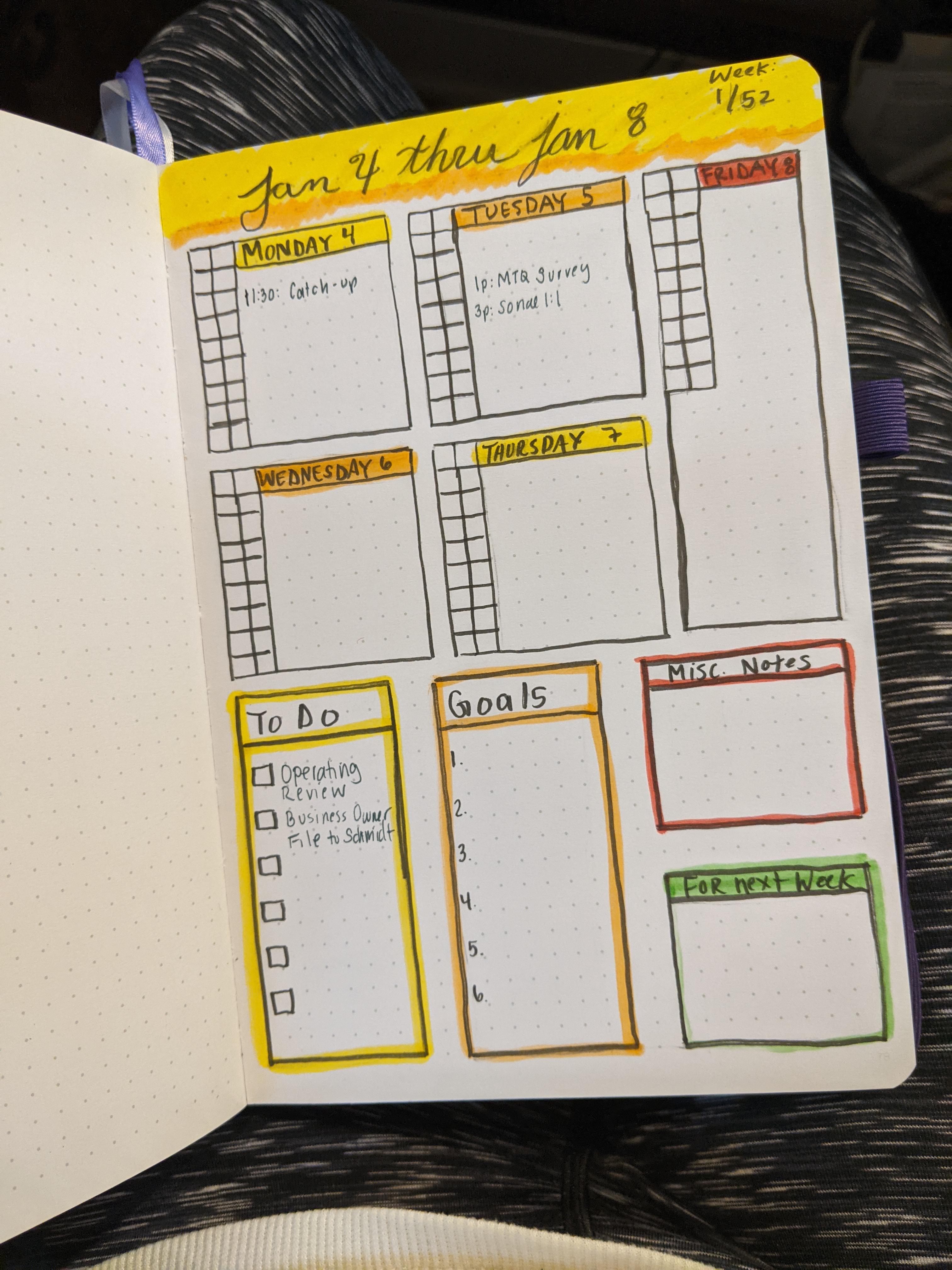 Simple, bright layout for the first work week of the year! | Scrolller