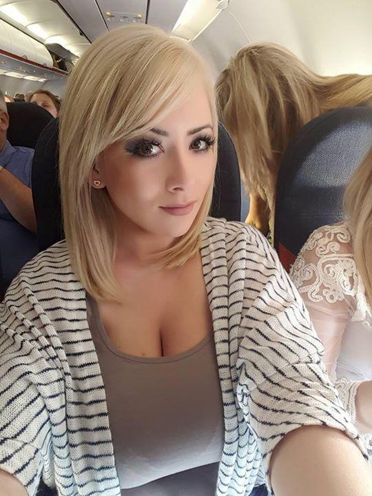 Steph Fox Scrolller