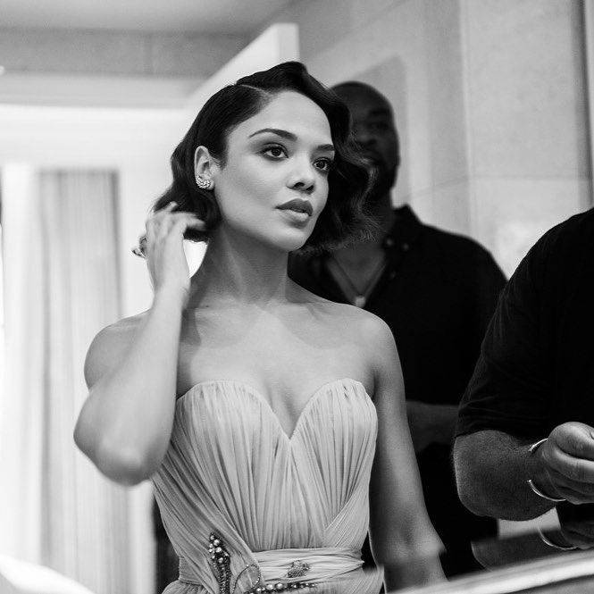 Tessa Thompson Scrolller
