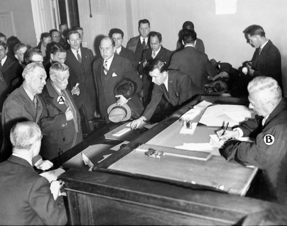 The arraignment of serial killer Albert Fish 1934 [1200 x 945] | Scrolller