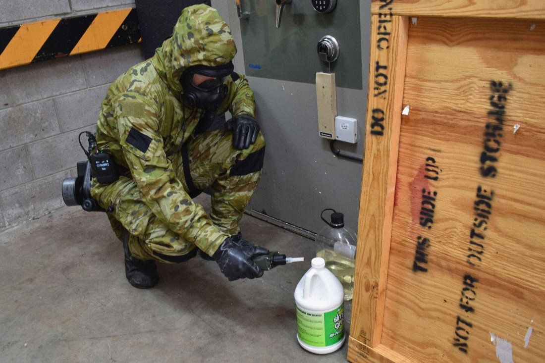 The Australian Defence Force's new CBRN ensemble featuring the Airboss ...