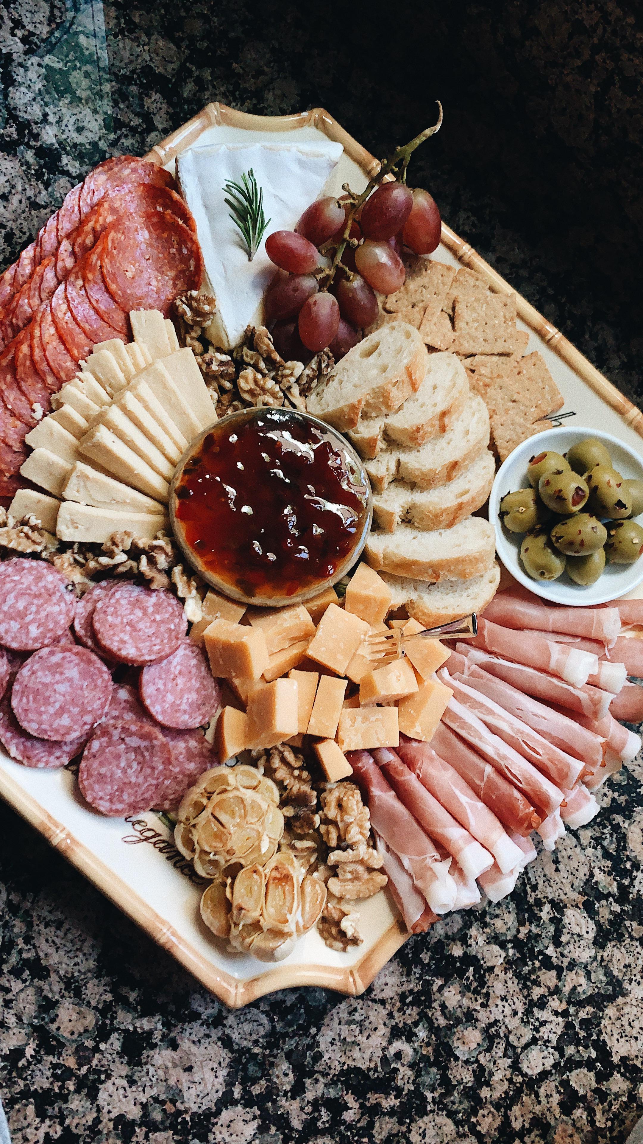 The best charcuterie board I’ve ever made ) Scrolller
