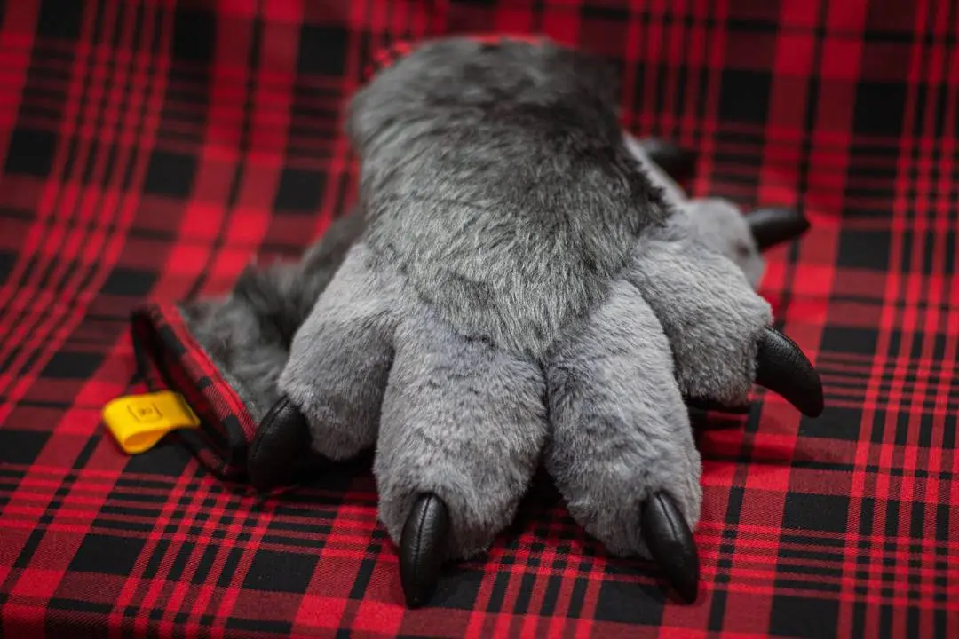 The Gray Bappers are now listed on the Dealers Den! | Scrolller