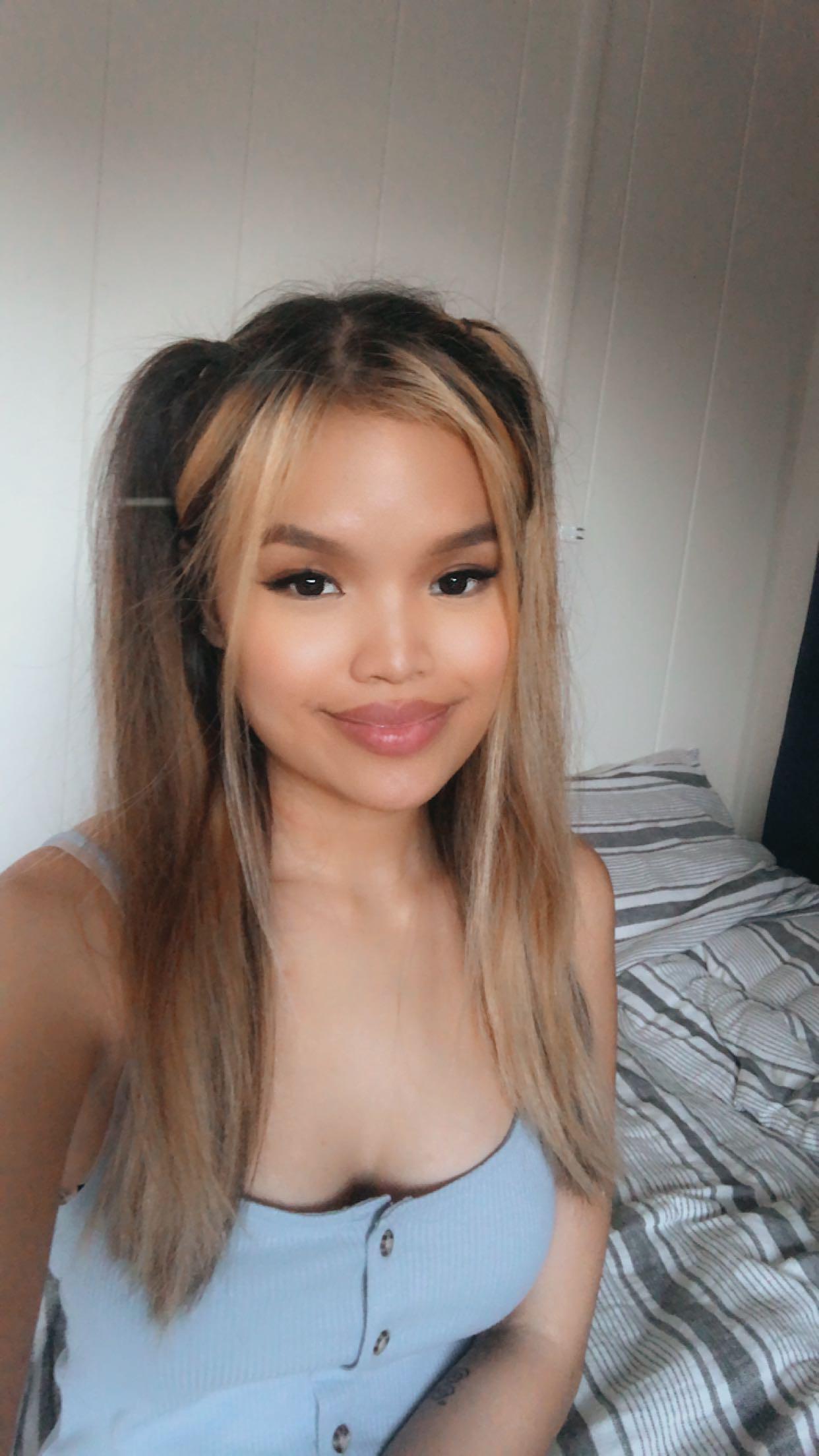 the hair is solely for pulling. I need to be restrained daddy 💦 Scrolller